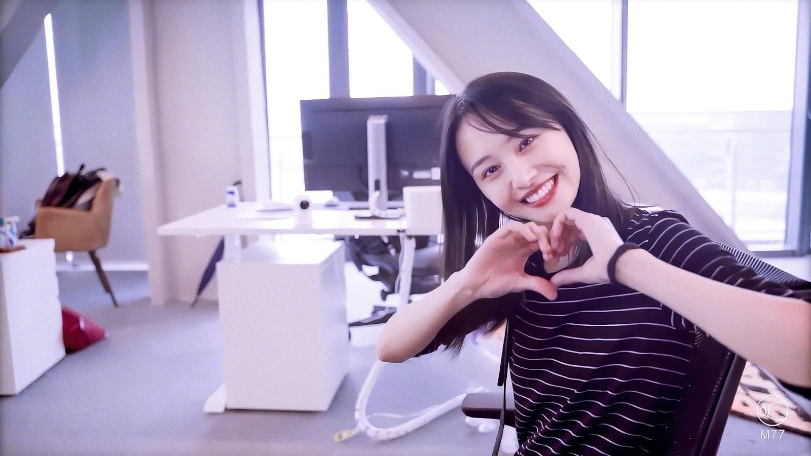 Zheng Shuang takes legal action against cyberbullies