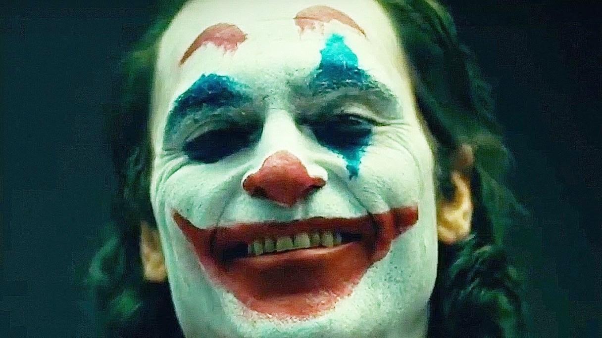 Joaquin Phoenix Enjoys A Smoke Break In New Joker Photo