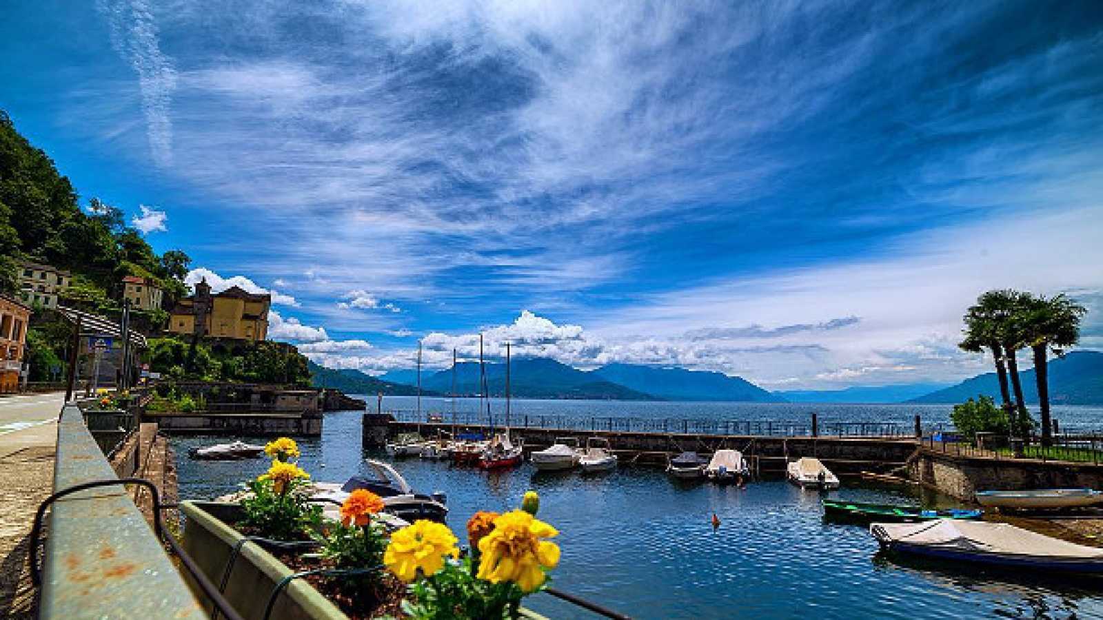 Discover the Lago Maggiore, Tour Around Lago Maggiore, Arona, Italy