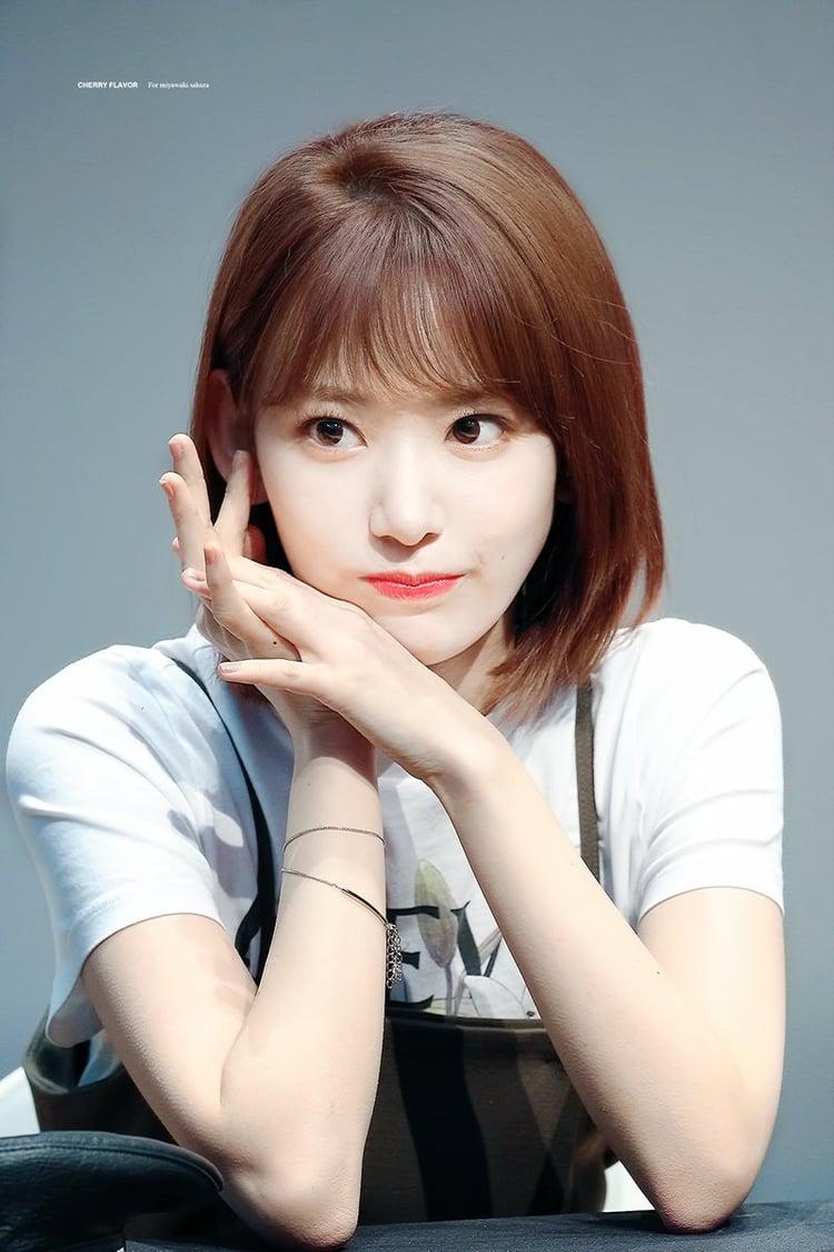 Miyawaki Sakura uploaded