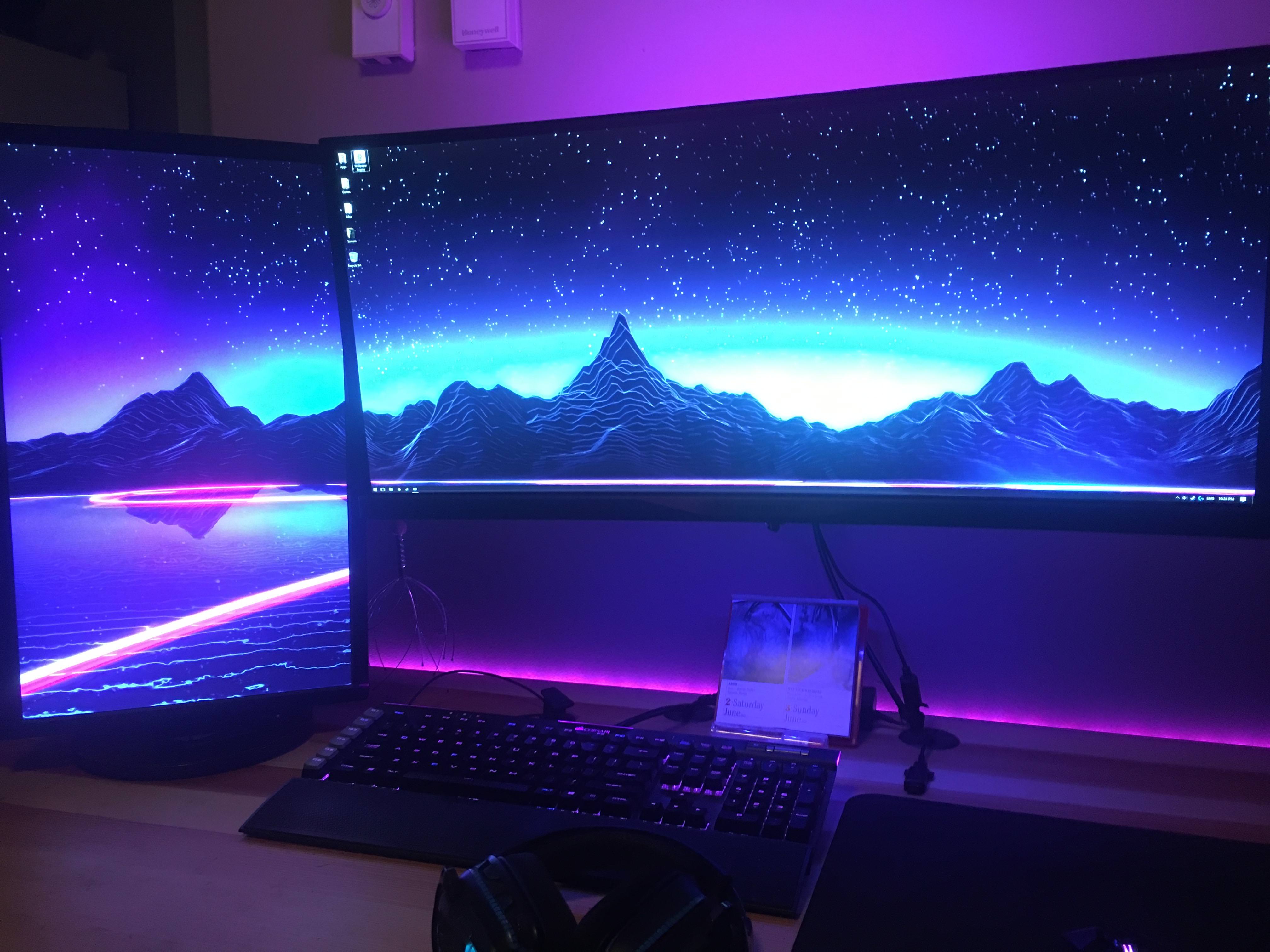 Decided To Try Out Wallpaper Engine With My Two Monitor Setup. Not