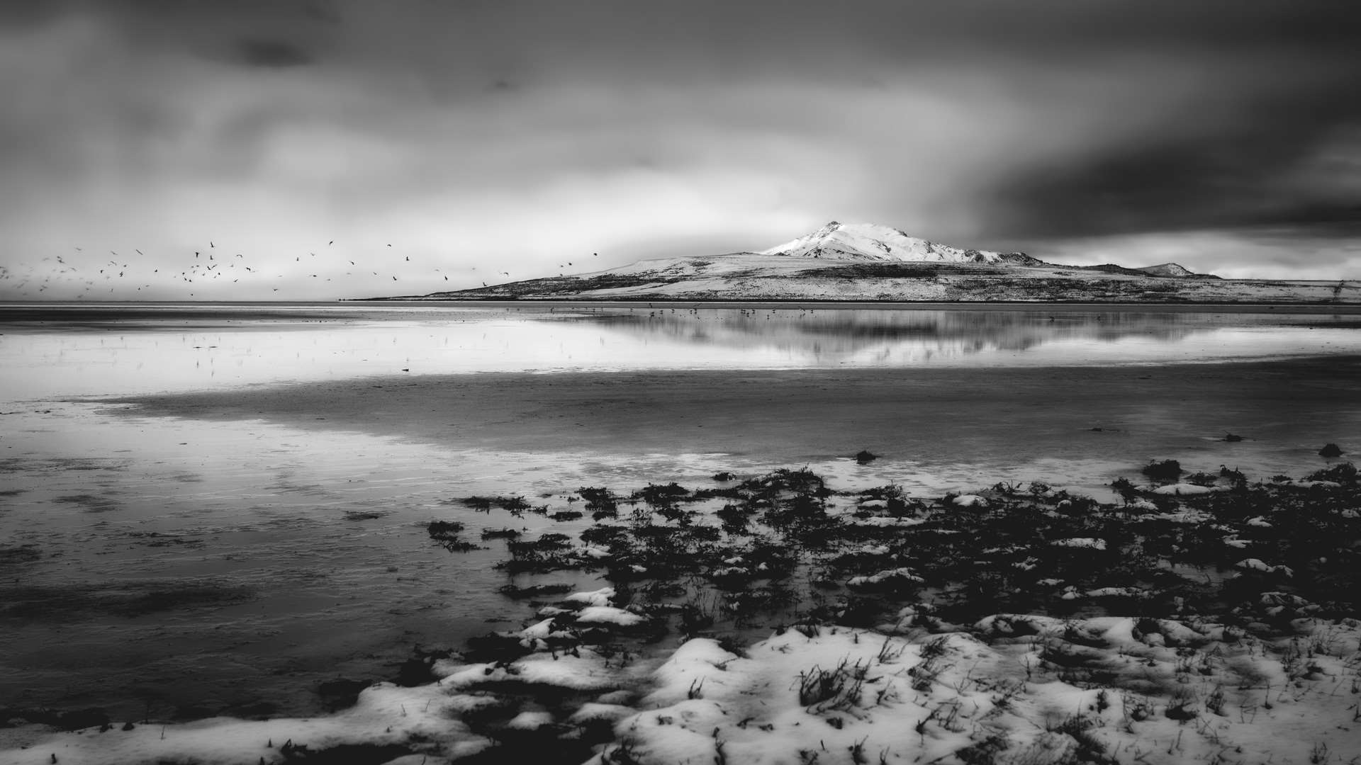 1920x1080 beach, black and white, clouds, ice, iceland