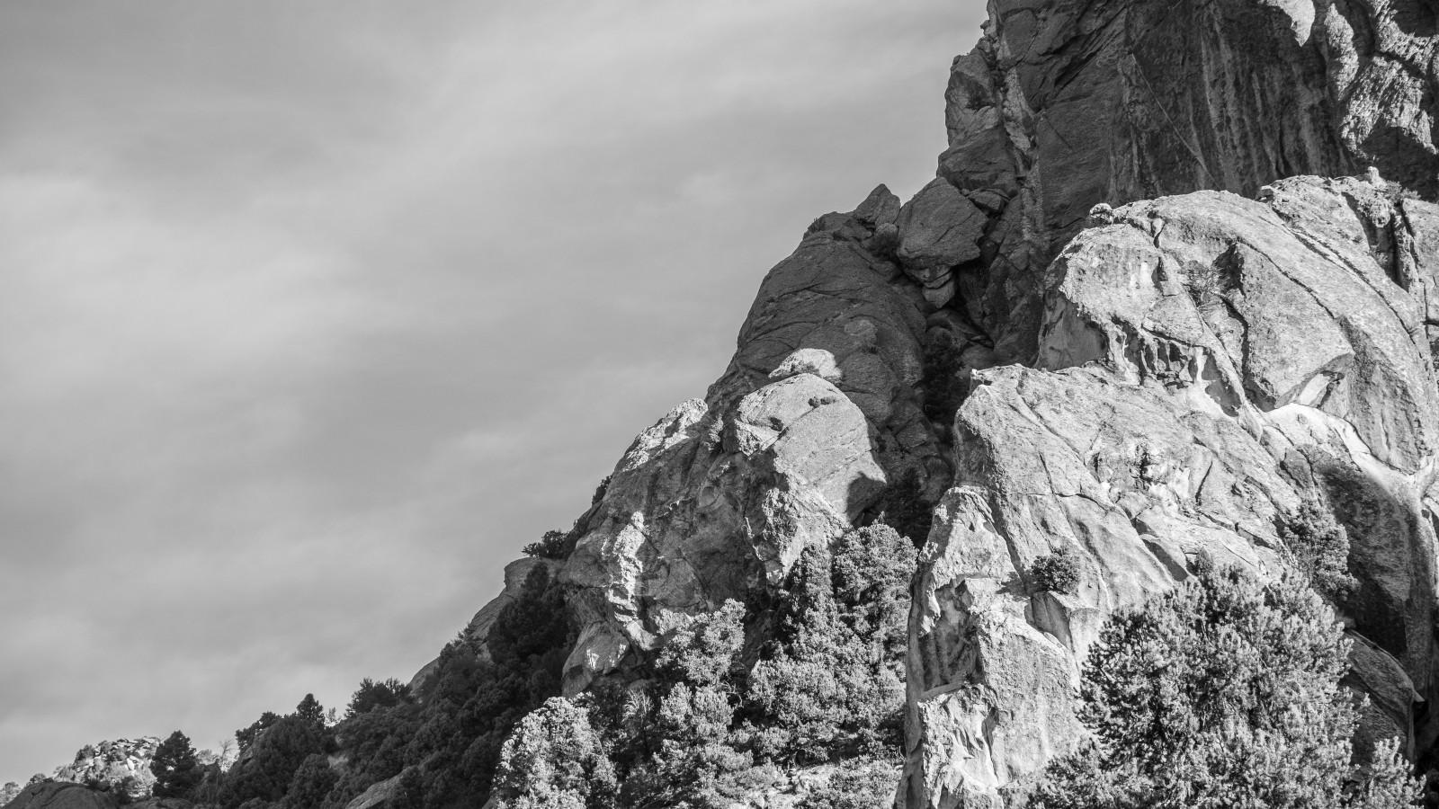 Download 1600x900 Daylight, Black And White, Mountain, Landscape