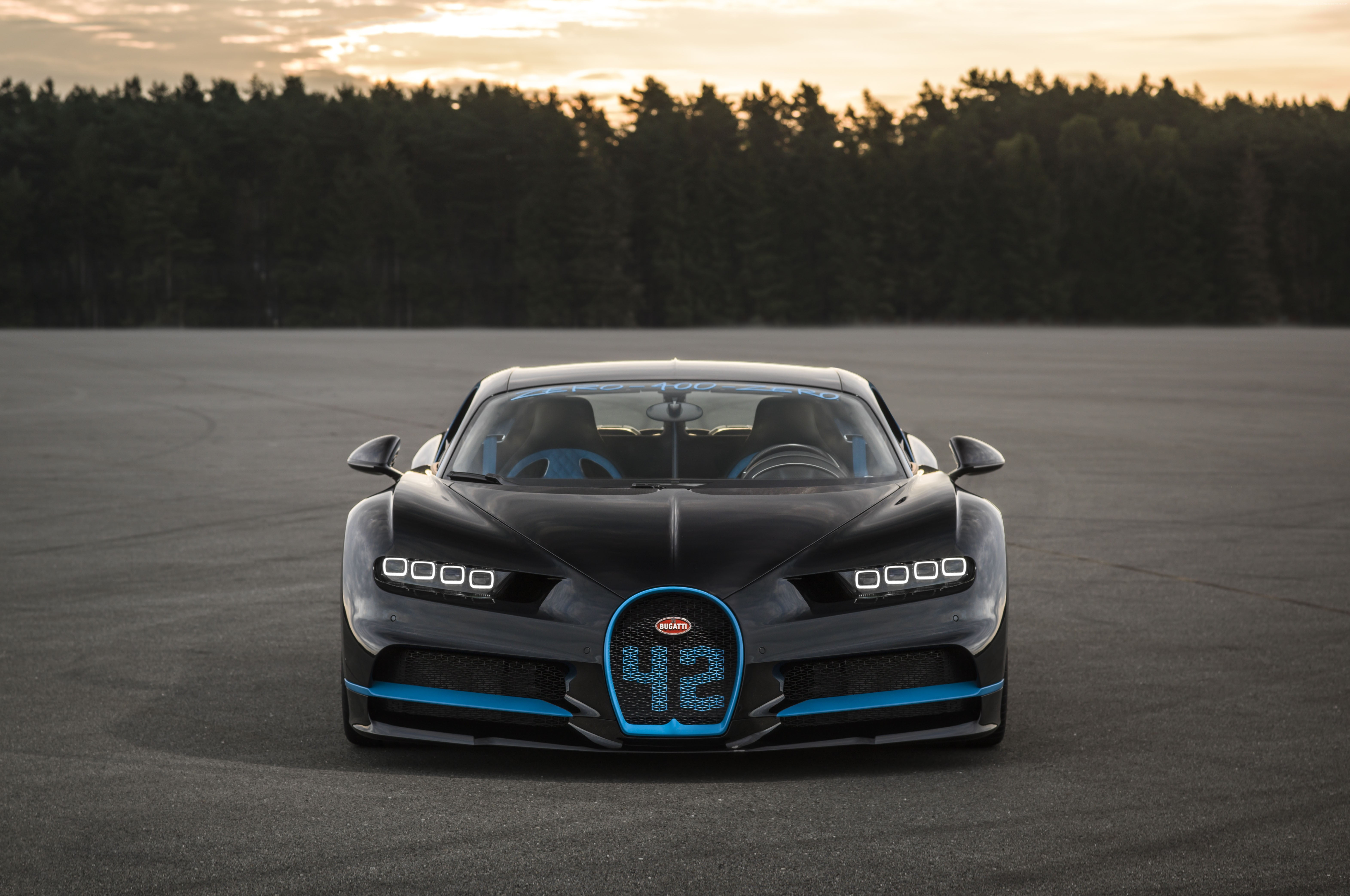 Black Bugatti Chiron HD wallpaper