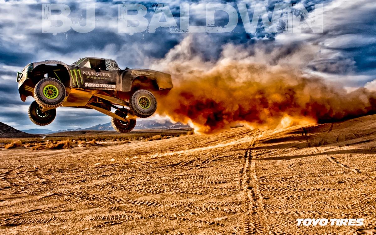 WALLPAPERS. Toyo Tires Canada