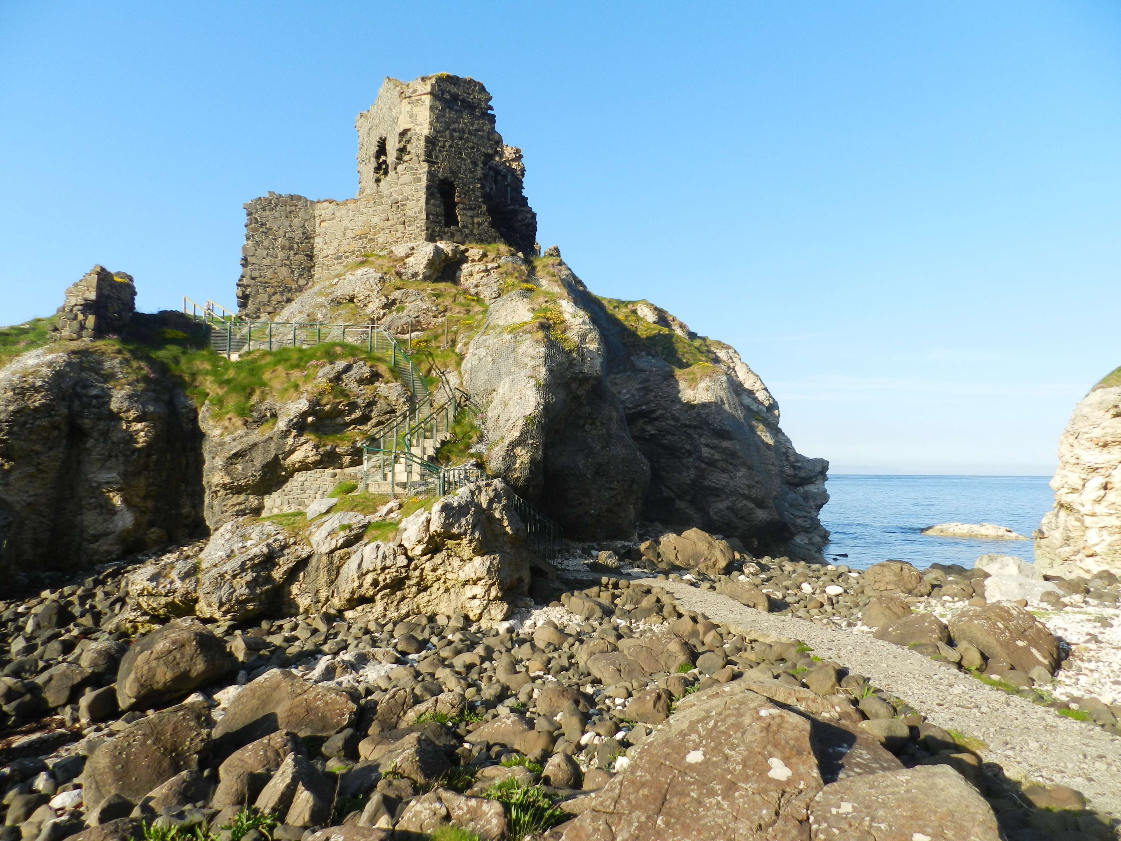 castle, ireland, kinbane castle, northern ireland, ocean