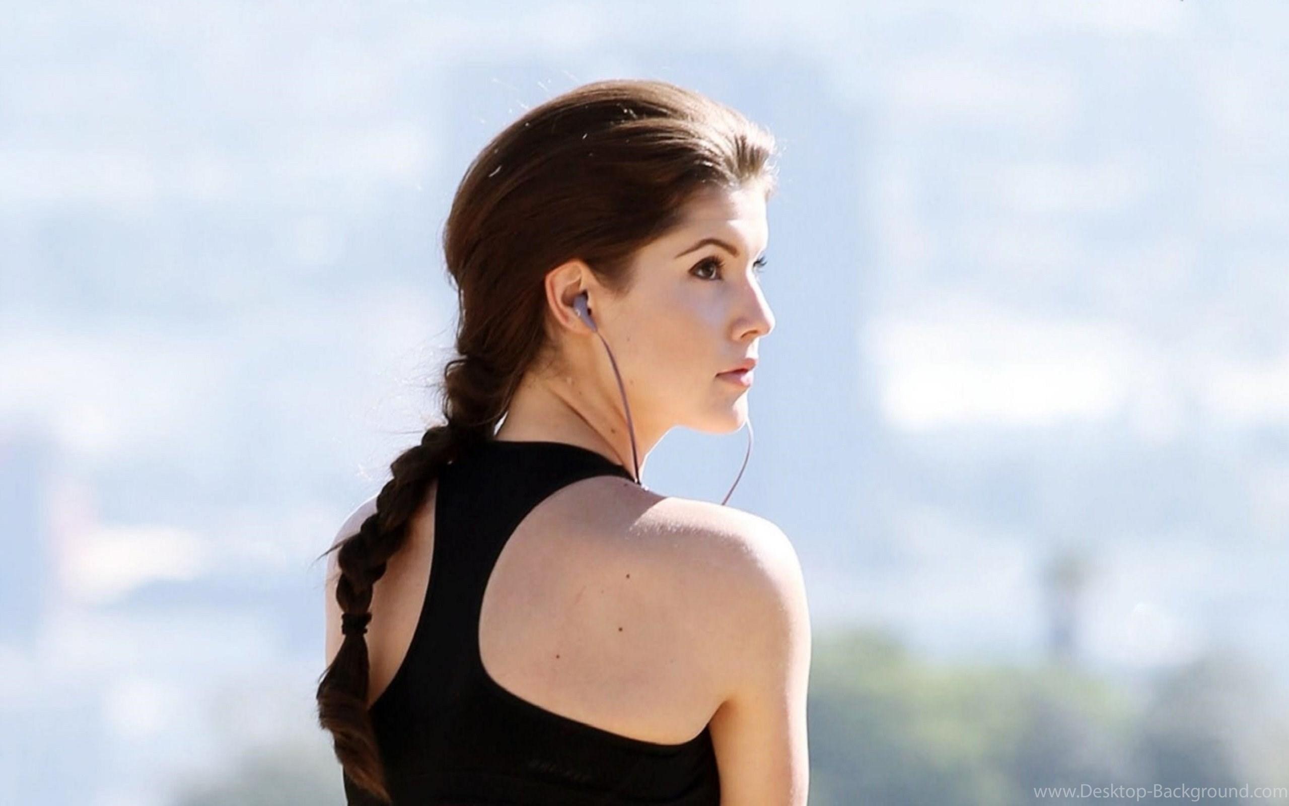 Amanda Cerny Wallpaper