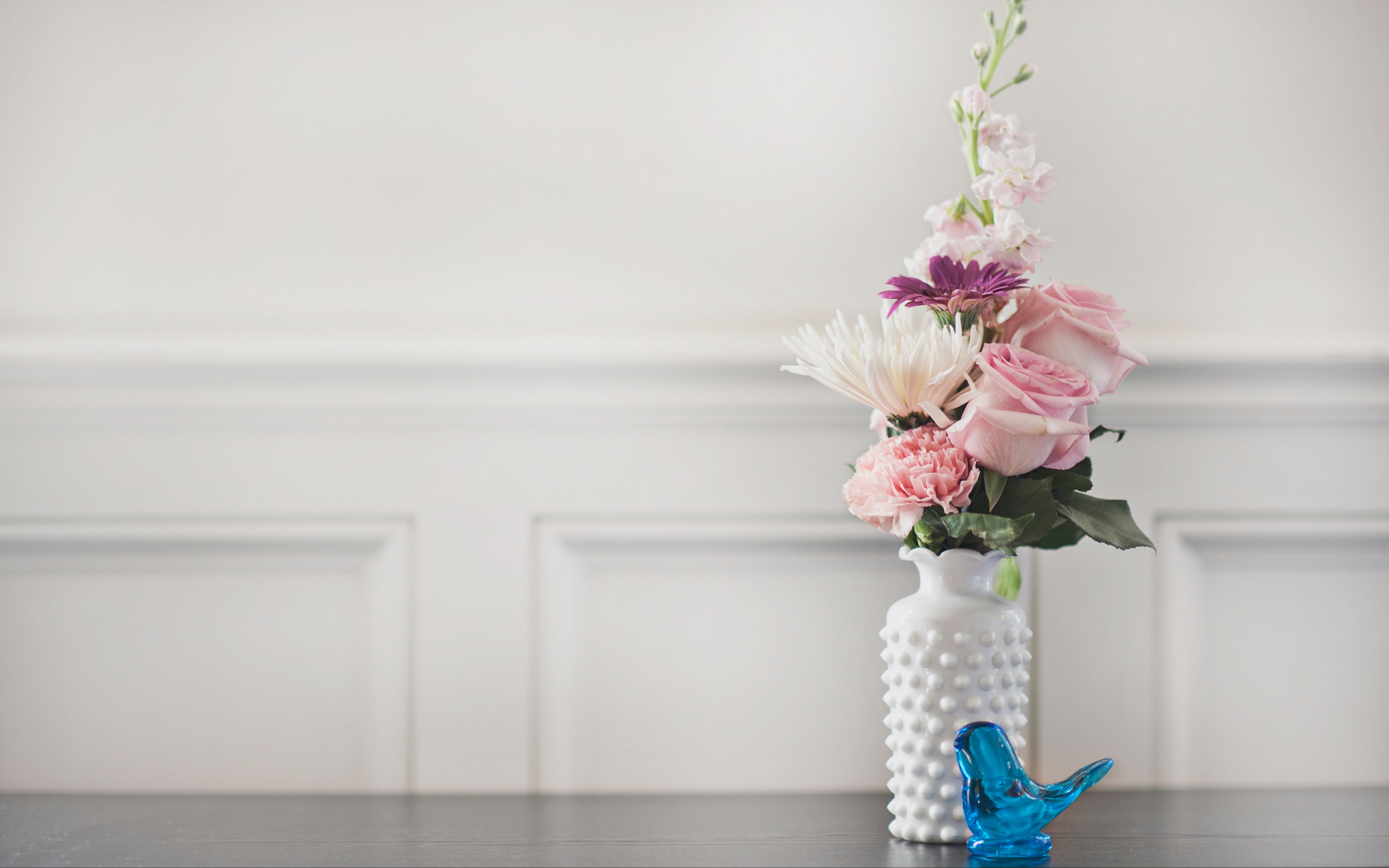 Download wallpaper 3840x2400 bouquet, vase, flowers 4k ultra HD 16