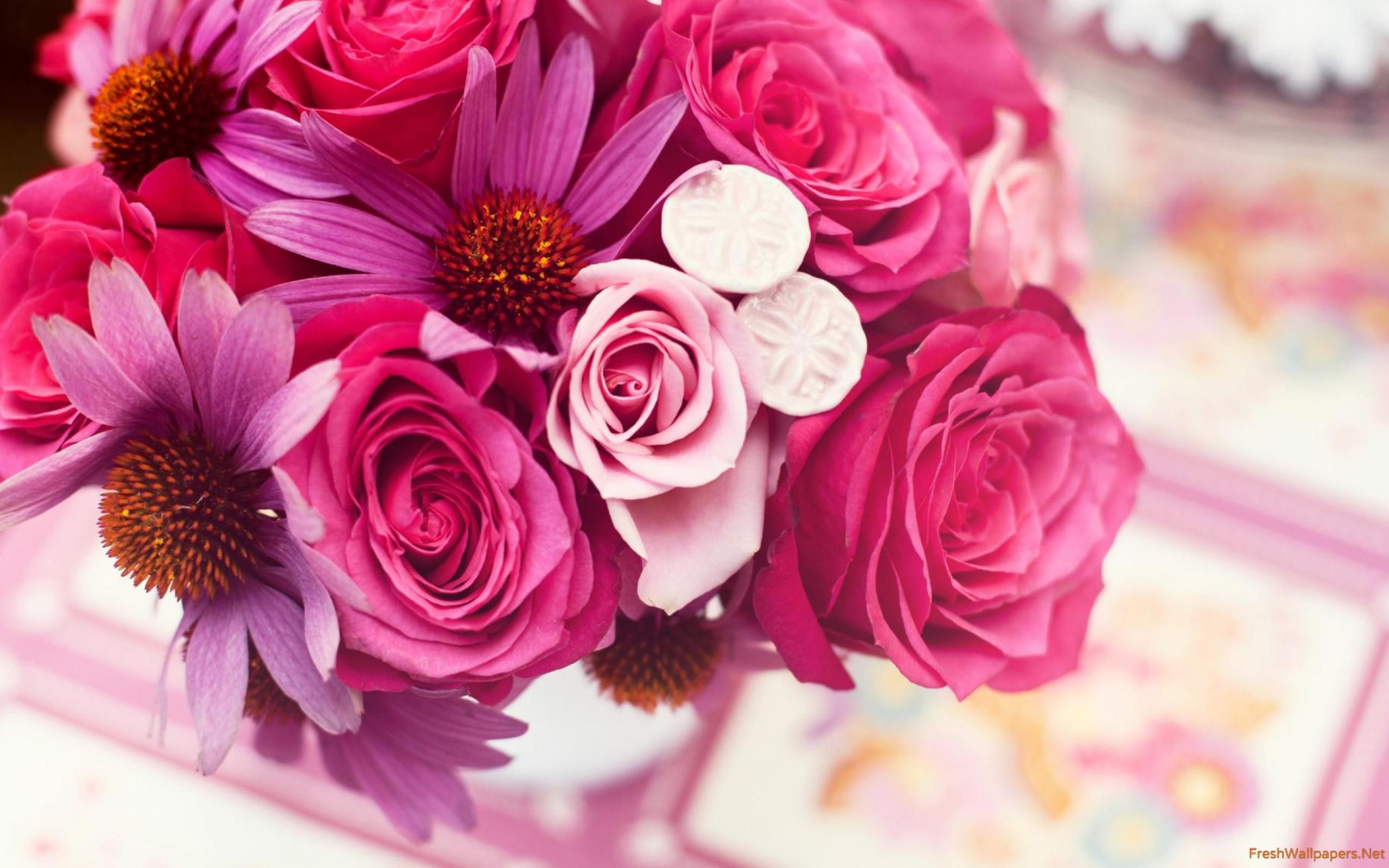 Pink bouquet wallpaper