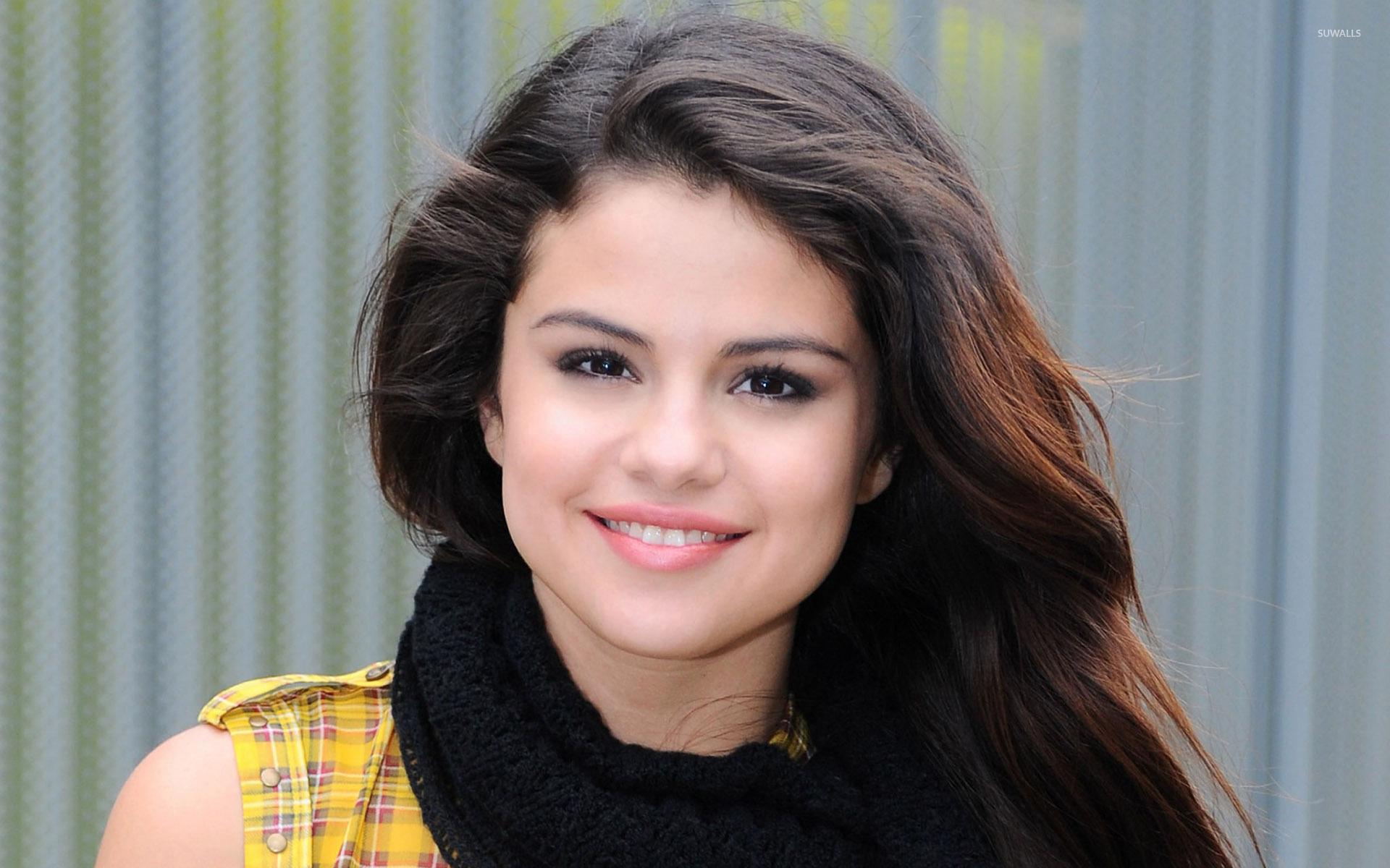 Selena Gomez [34] wallpaper wallpaper