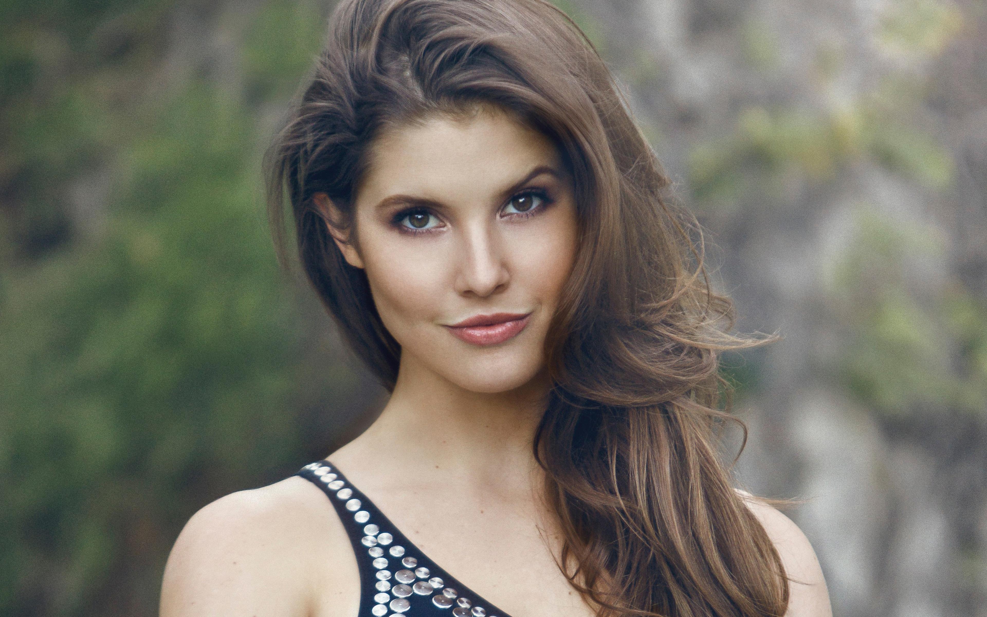 Download wallpaper Amanda Cerny, 2018, social network star