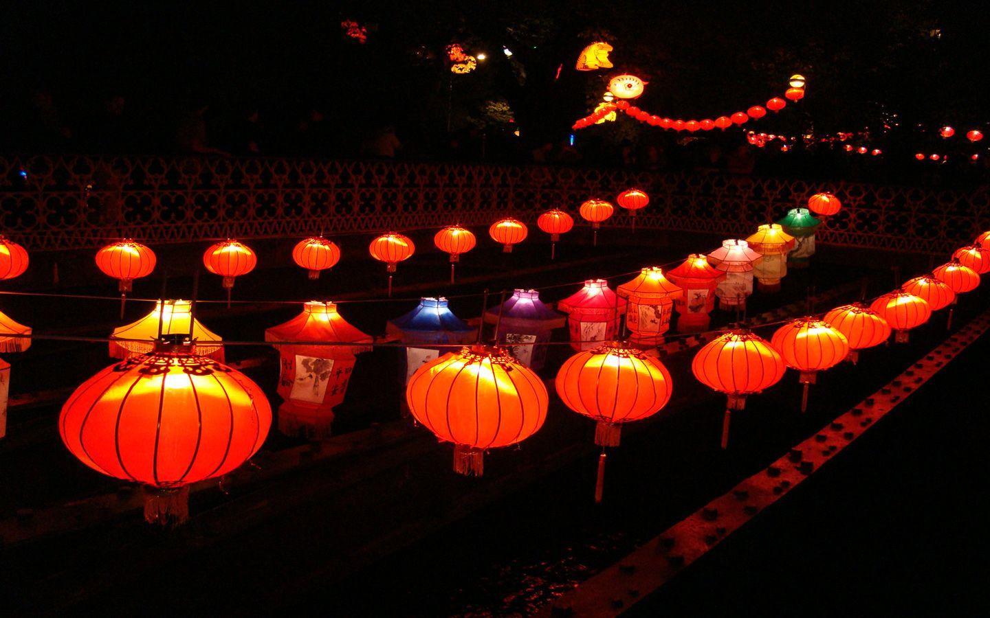 Chinese Lantern Festival. Free Chinese Lantern Festival, computer