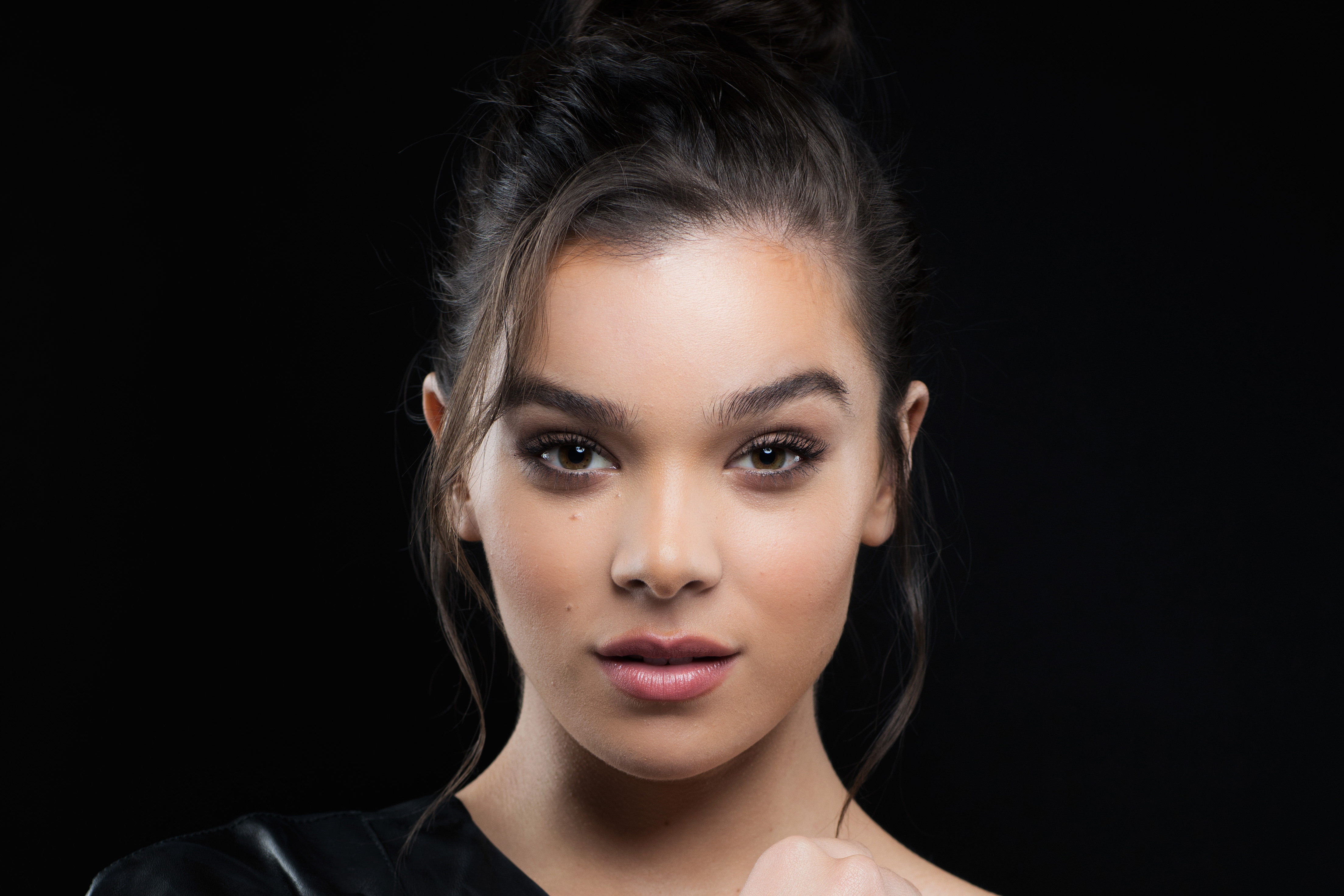 #Hailee Steinfeld, K. People wallpaper and background