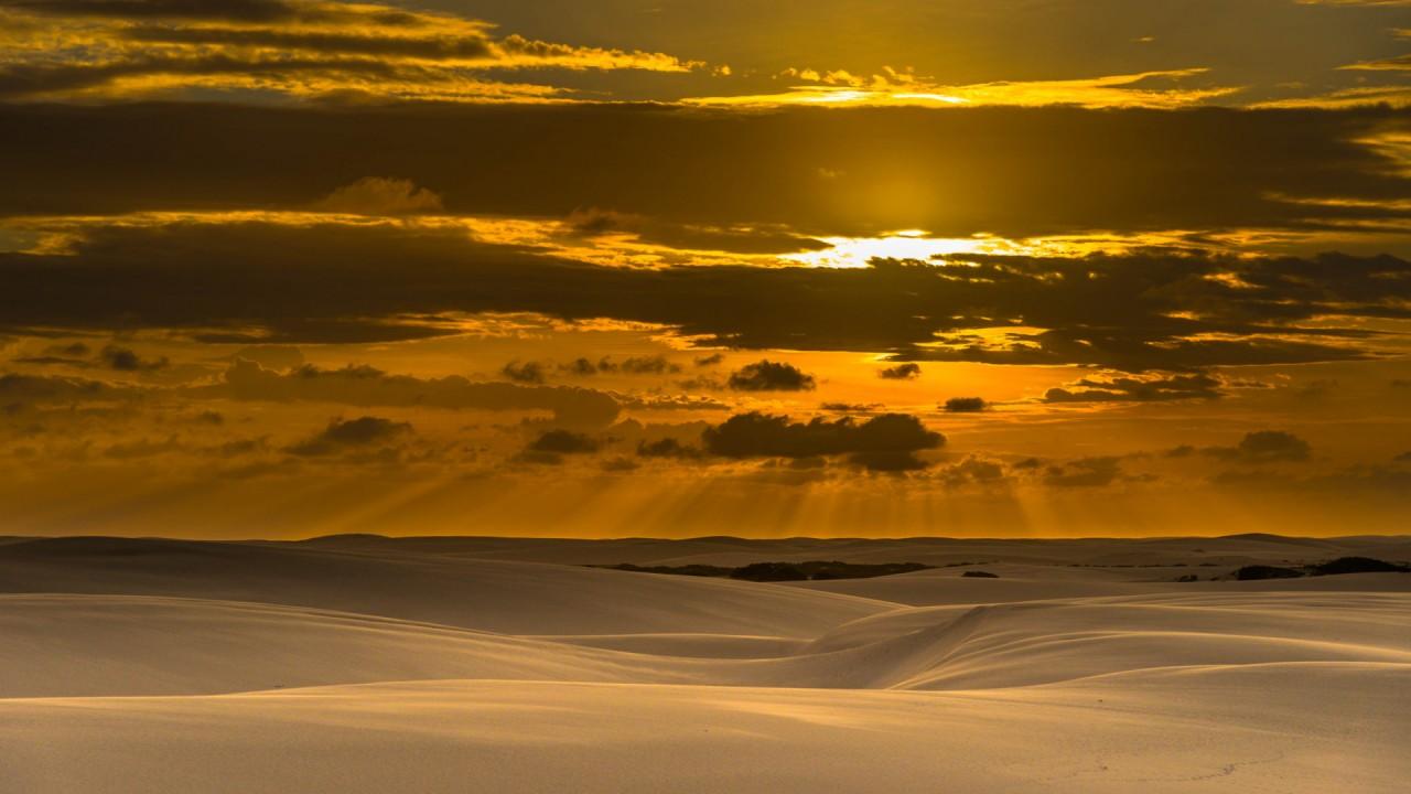 Nice Desert & Golden Sunset wallpaper. Nice Desert & Golden Sunset