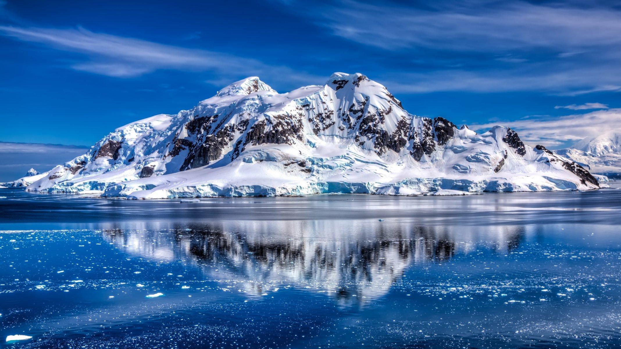 Antarctica Southern Ocean Transantarctic Mountains Harbor
