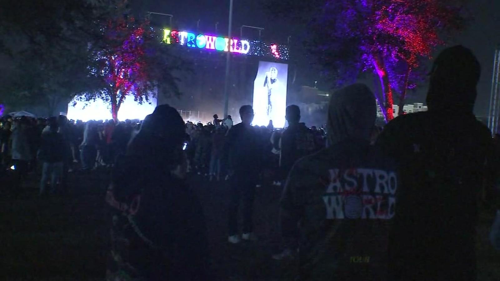 Some say they were scammed while trying to attend Travis Scott's 'Astroworld Fest'