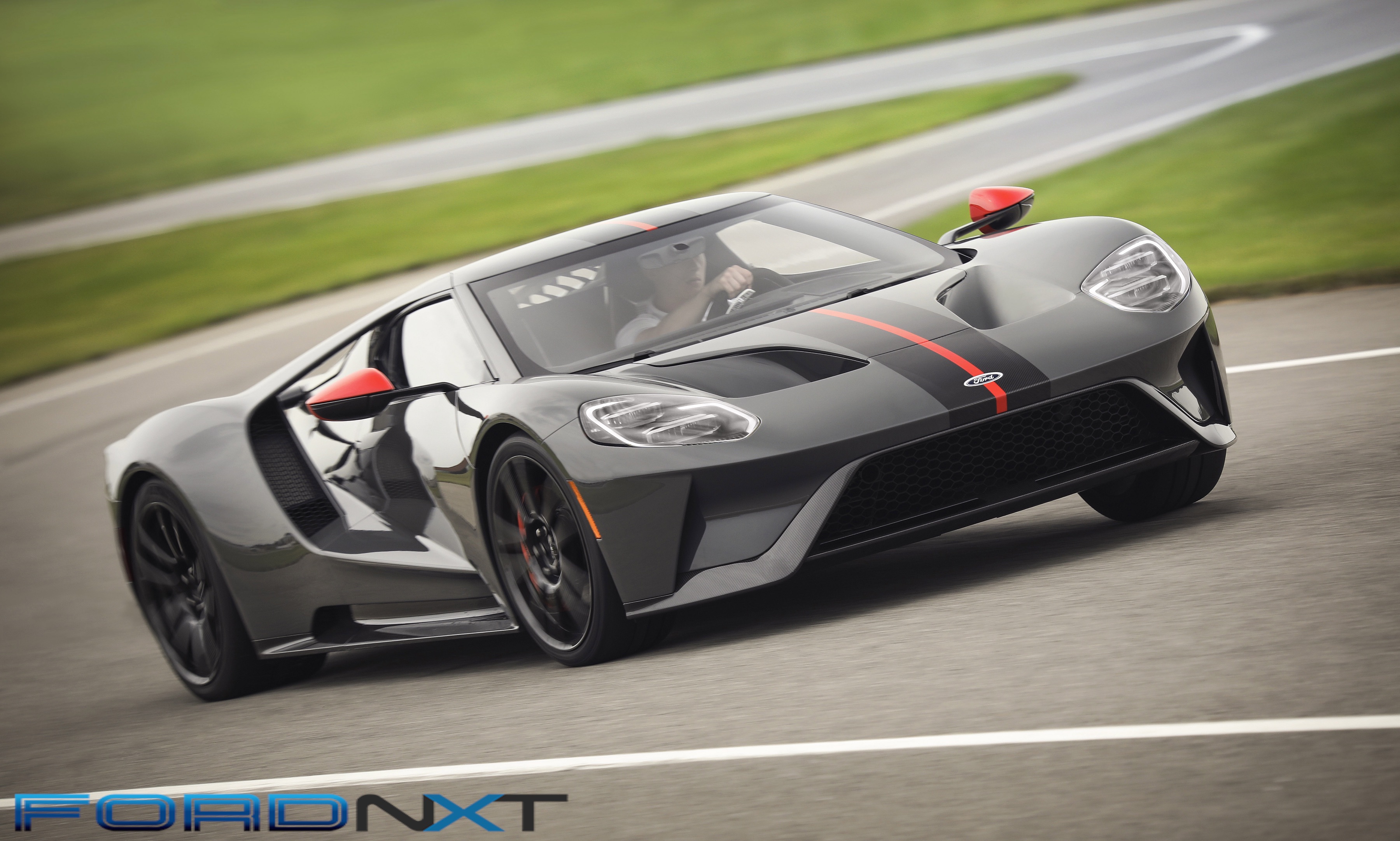 Ford GT Carbon Series Is Ford's Lightest Street Supercar Yet