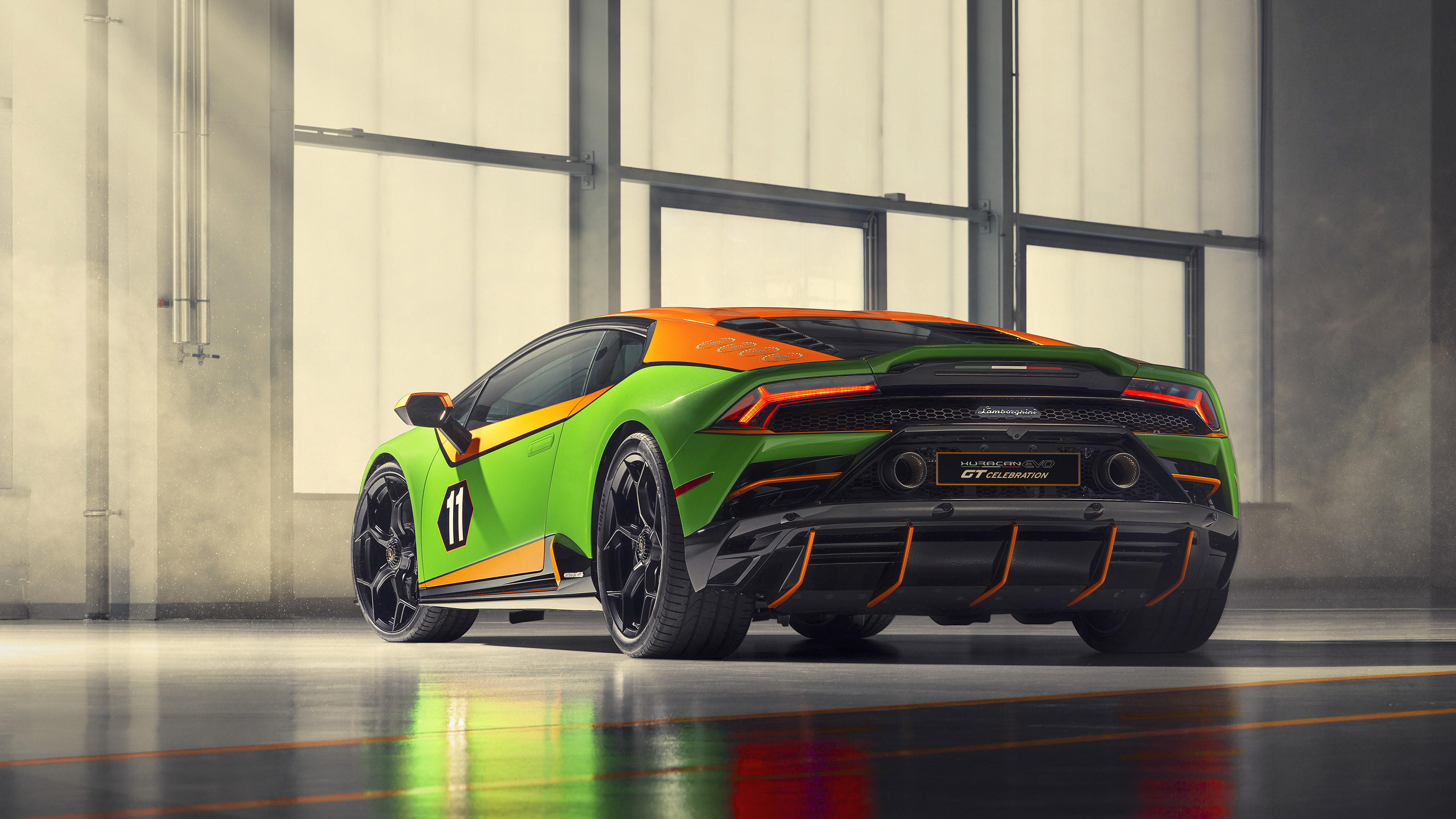 Download 2020 Lamborghini Huracan EVO GT Celebration Wallpaper