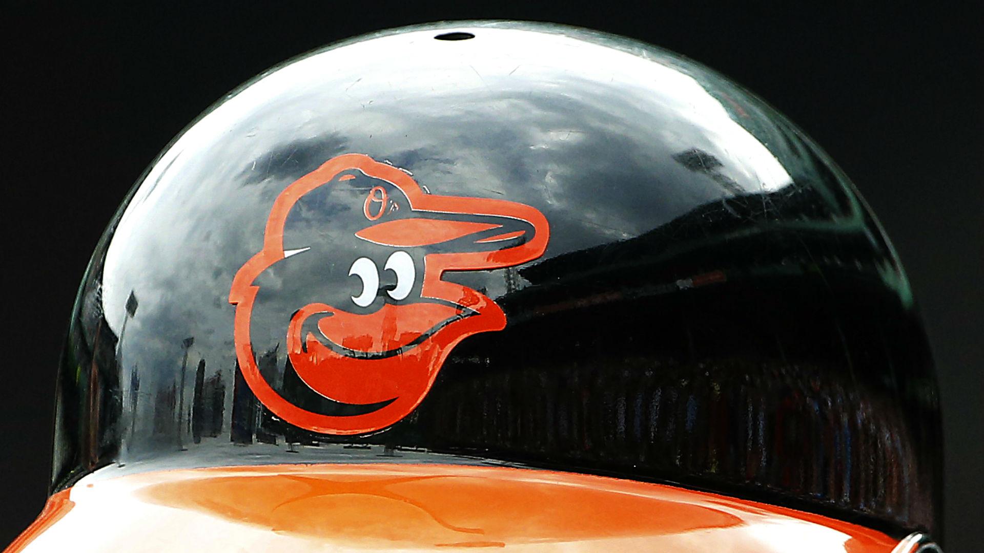 Orioles' dugout squabble once again caught on camera