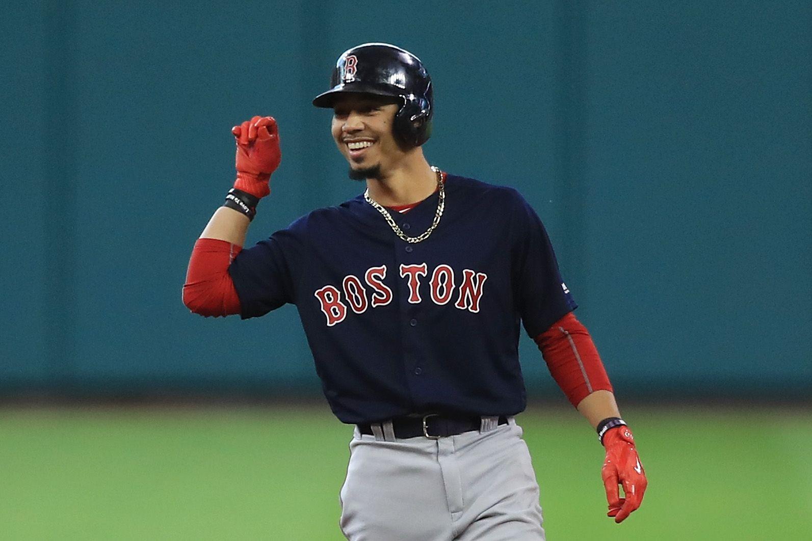 Boston Red Sox Report Cards: Right fielder Mookie Betts