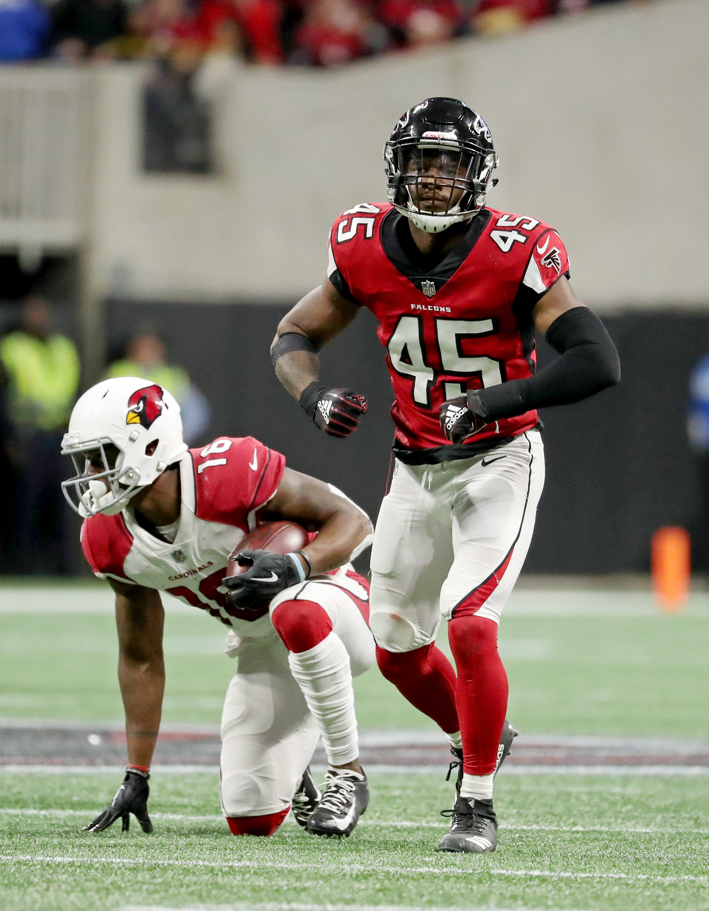 Deion Jones Football Rumors
