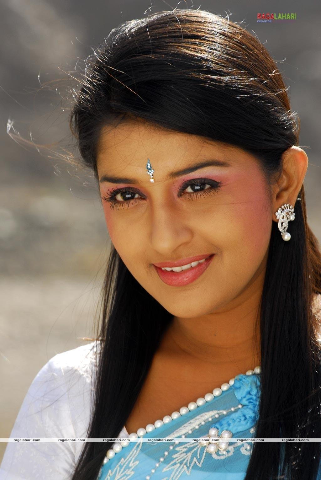 Telugu Actress HD Wallpaper Jasmin Wallpaper