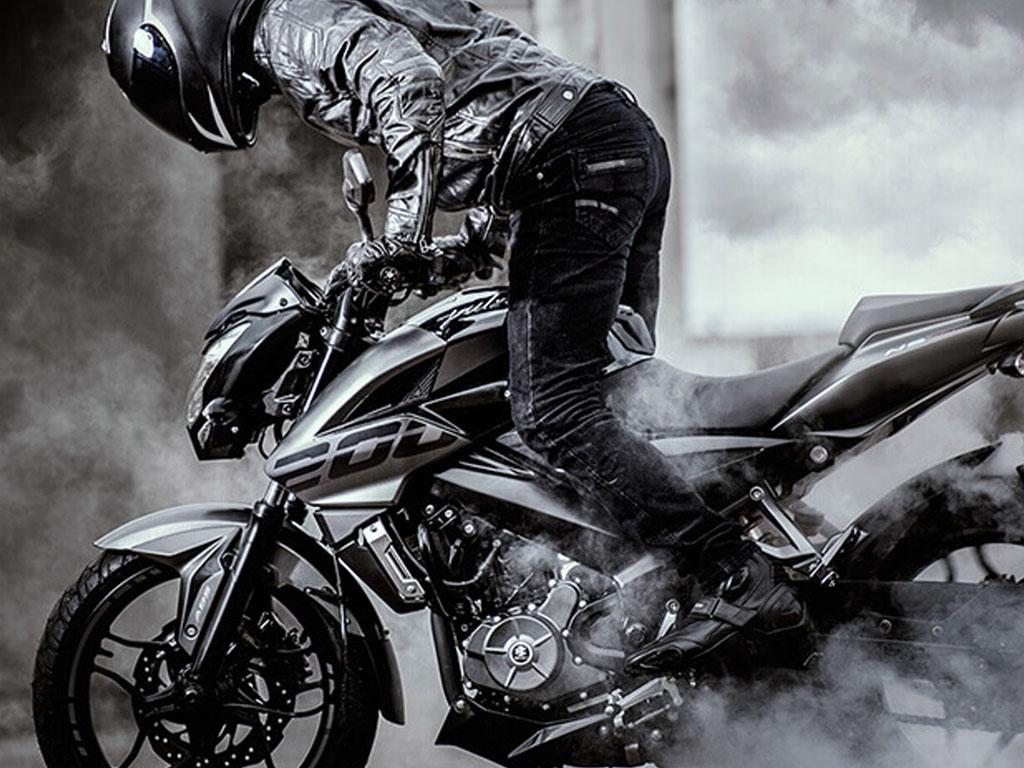 Bajaj Pulsar NS200 FI to Launch Soon!