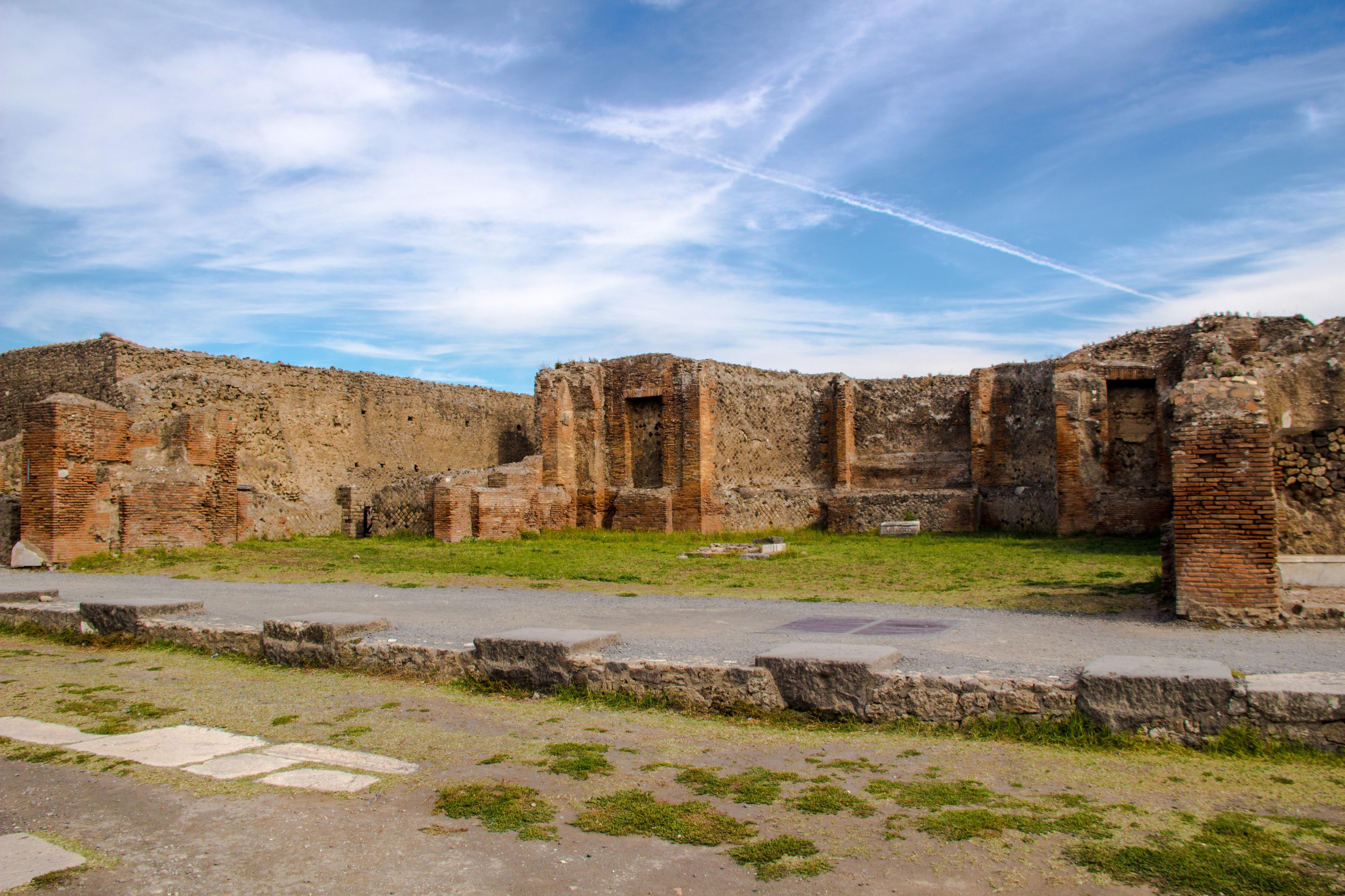 Free of Pompei, pompei ruins, pompeii