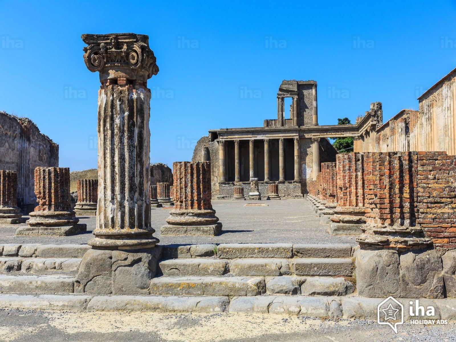 Pompeii rentals for your vacations with IHA direct