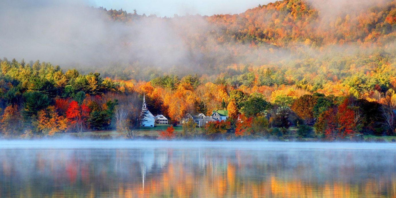 The Best Fall Leaf Peeping Road Trips in the U.S
