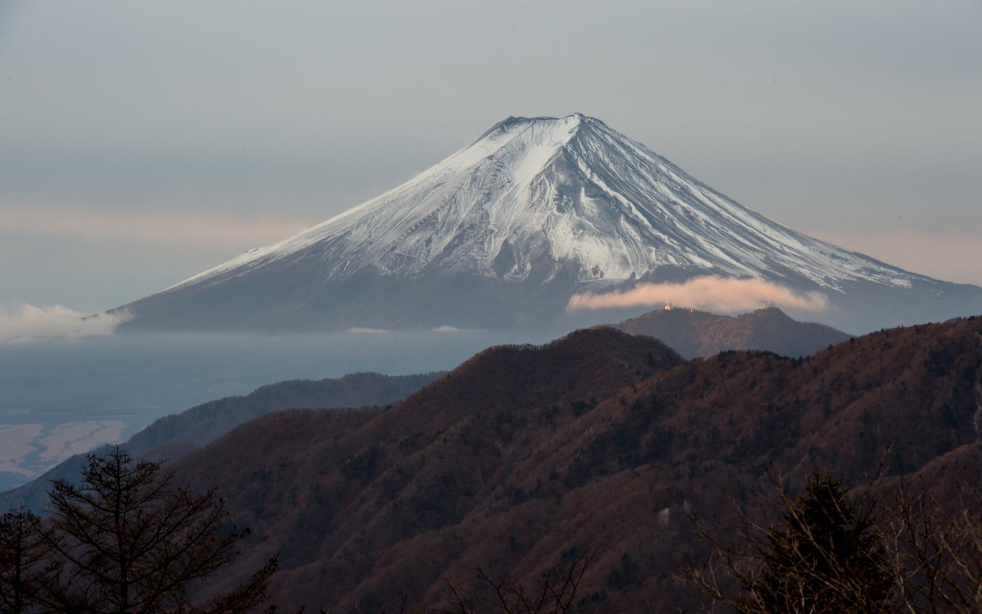 Download wallpaper Fujiyama, Japan, acting stratovolcano