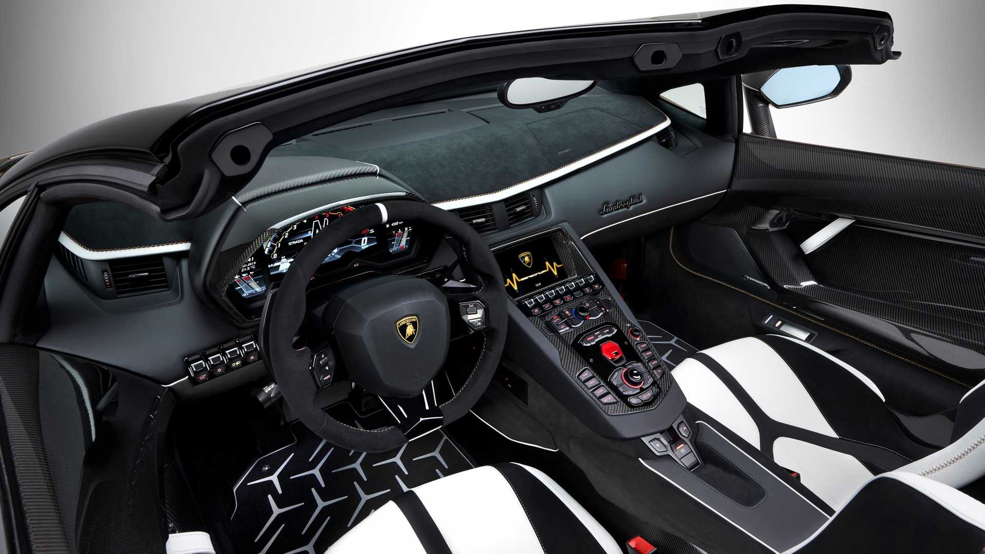 Lamborghini Aventador SVJ Roadster Picture Gallery and Quick