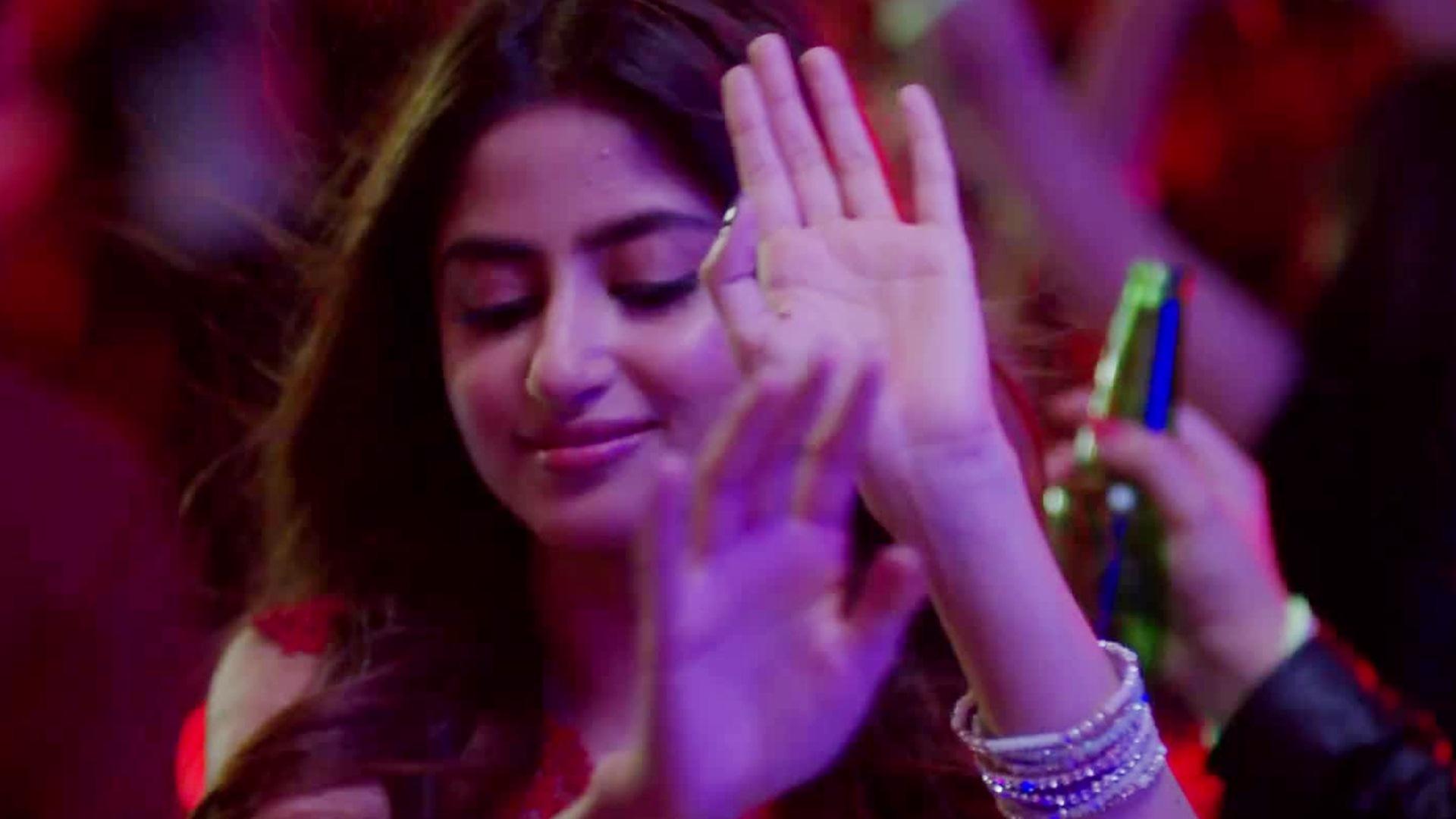 Sajal Ali Mom Movie Actress HD Desktop Wallpaper 22189