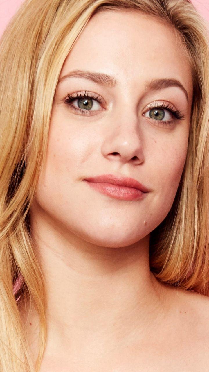 Lili Reinhart Blonde Wallpapers - Wallpaper Cave