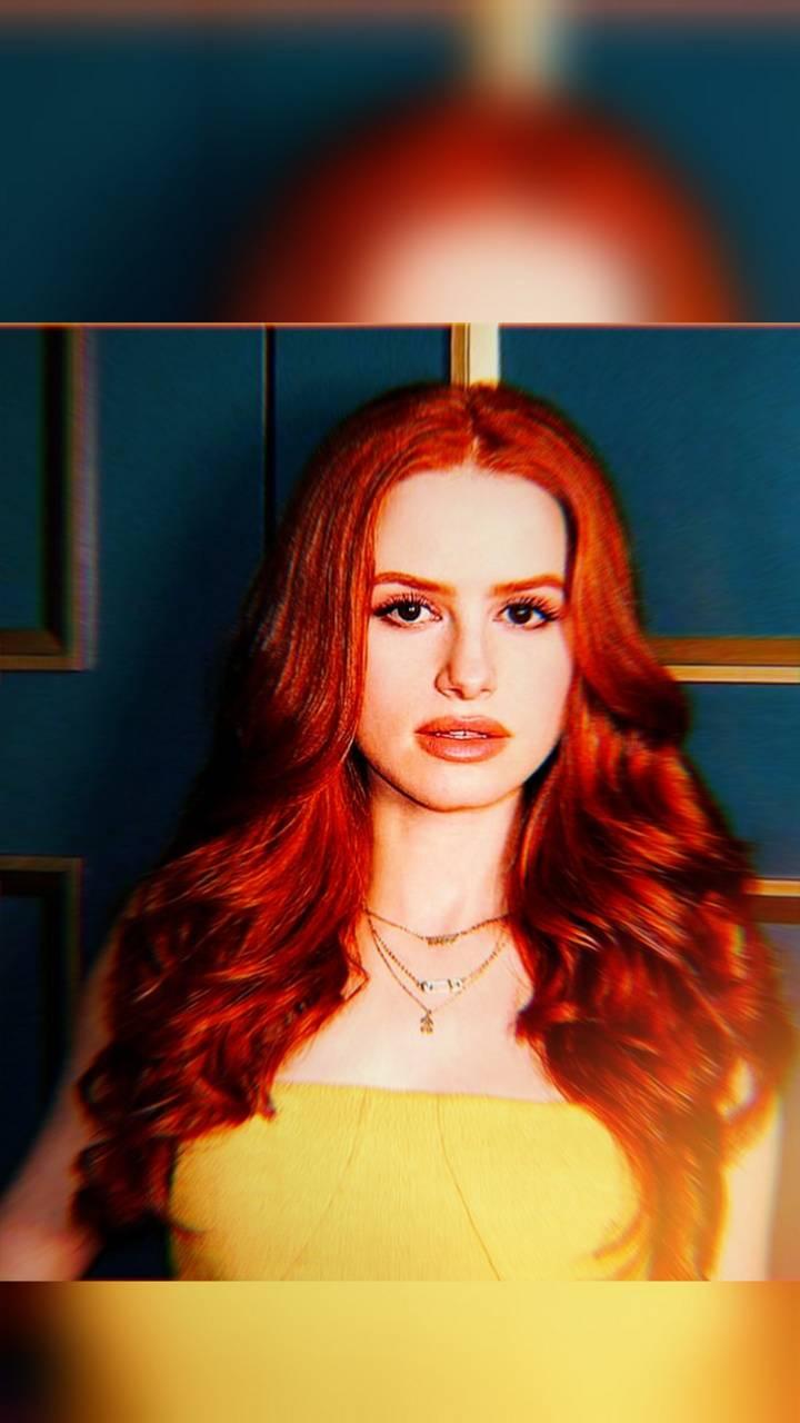 Madelaine Petsch Wallpaper