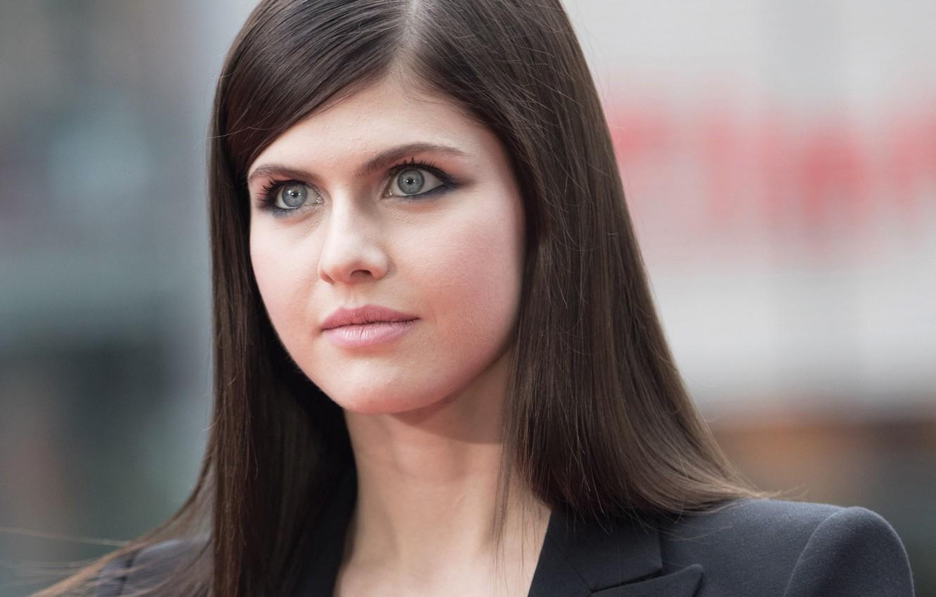 Wallpaper Look, Girl, Makeup, Actress, Brunette, Blue Eyed, Hair