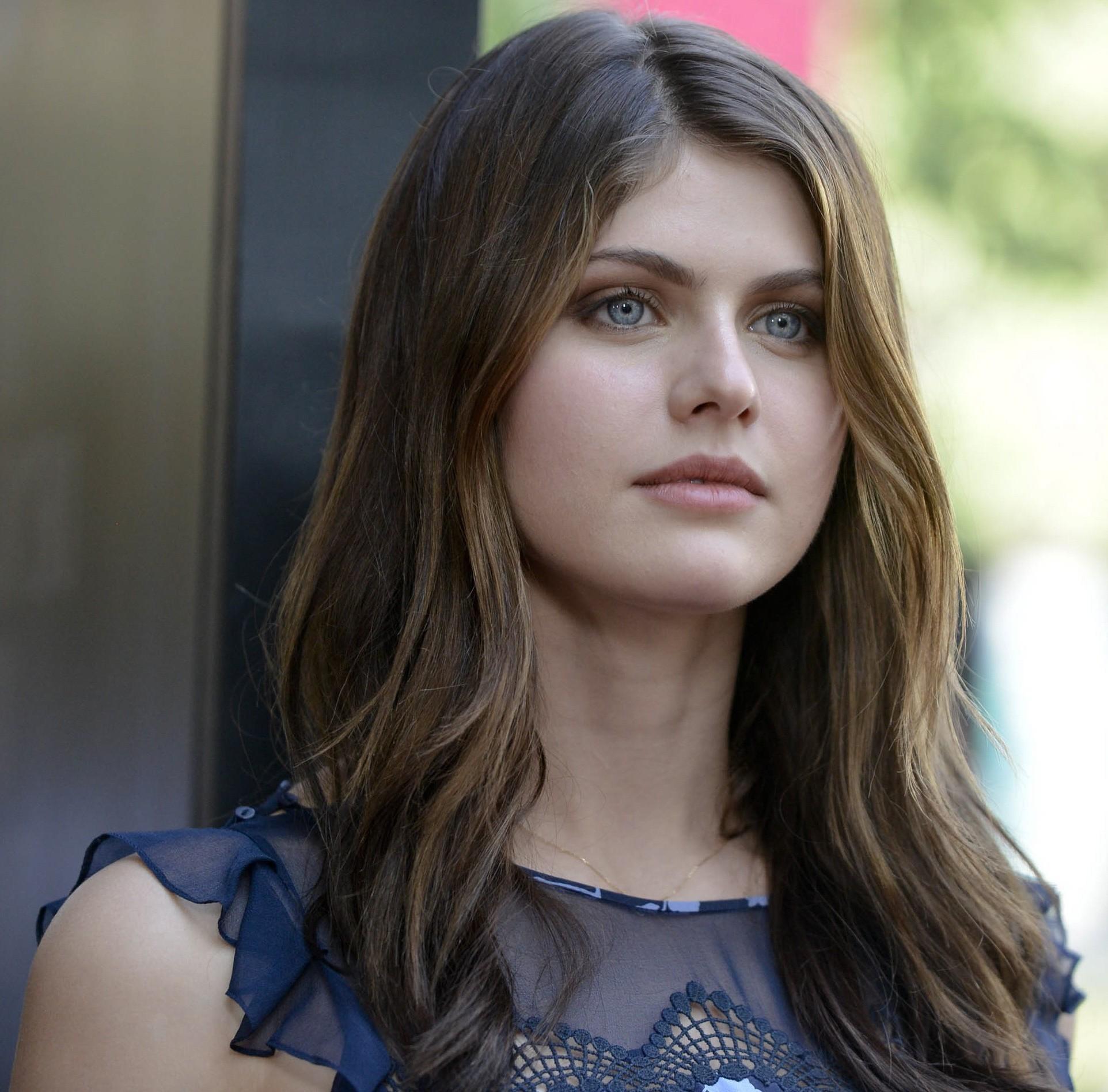 Alexandra Daddario, Women, Blue Eyes, Eyes, Brunette Wallpaper HD