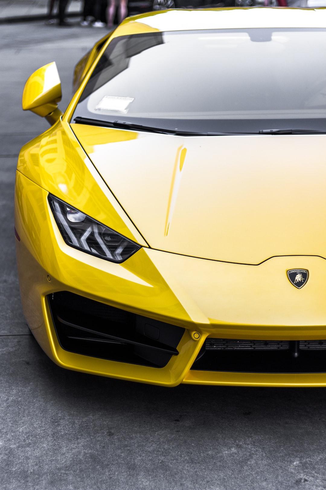 Lamborghini Wallpaper: Free HD Download [HQ]