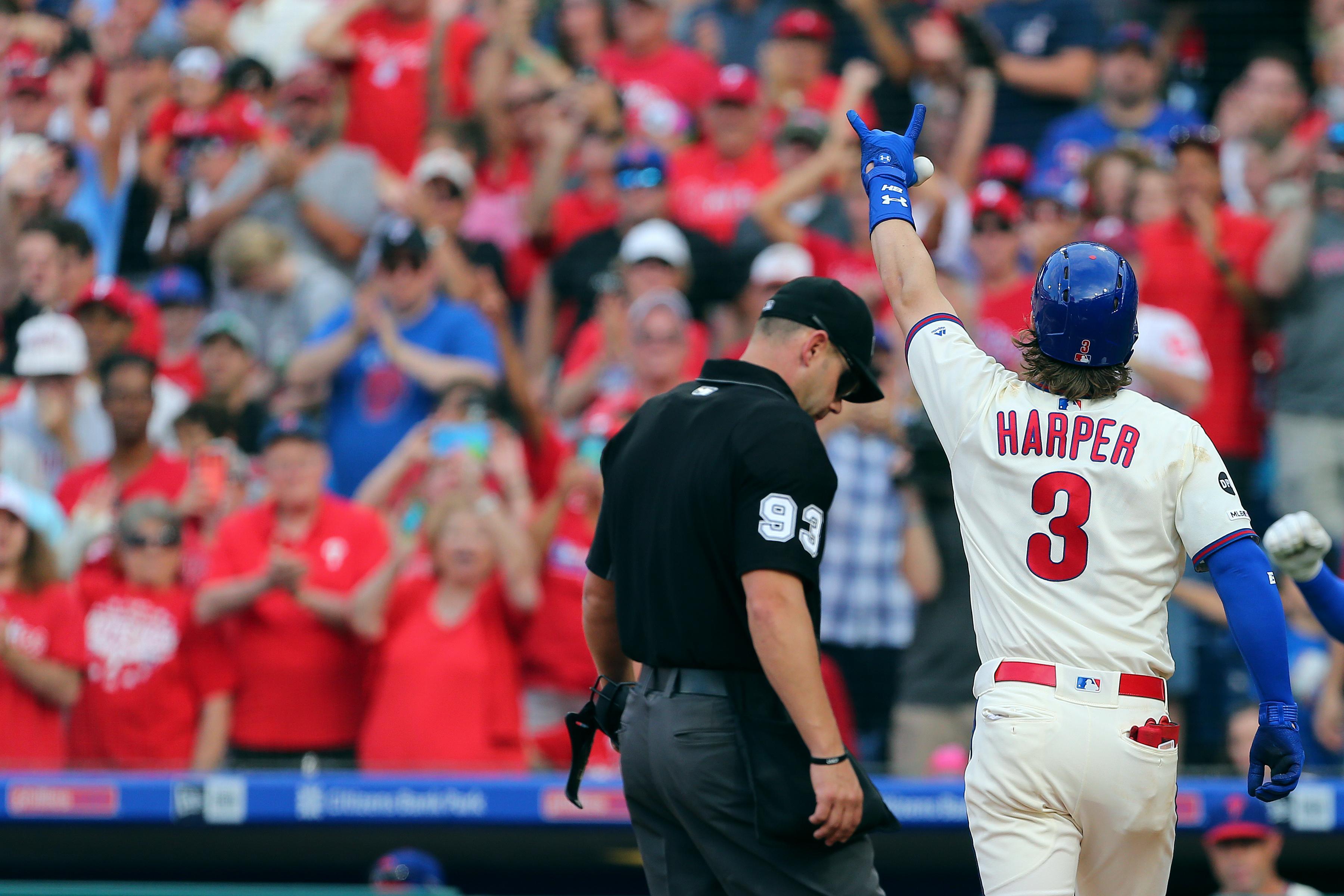 Phillies vs. Mets: Should Bryce Harper or Rhys Hoskins Be