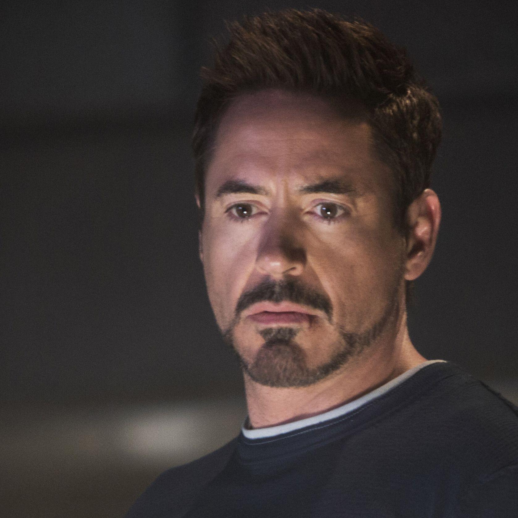 Iron Man Beard Style.. Downey Jr. as Tony Stark in Iron