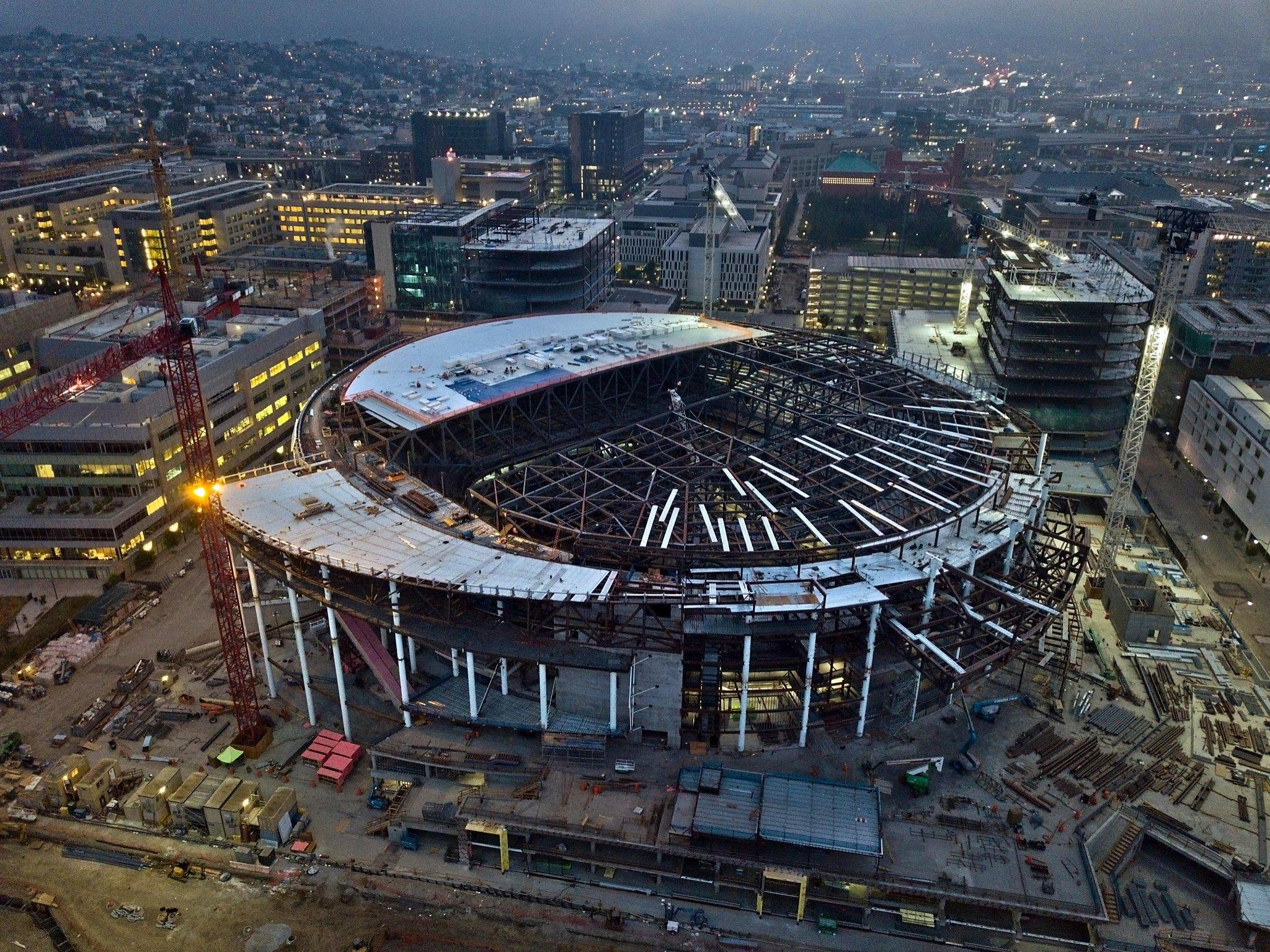 Warriors' season tickets sell swiftly as arena rises