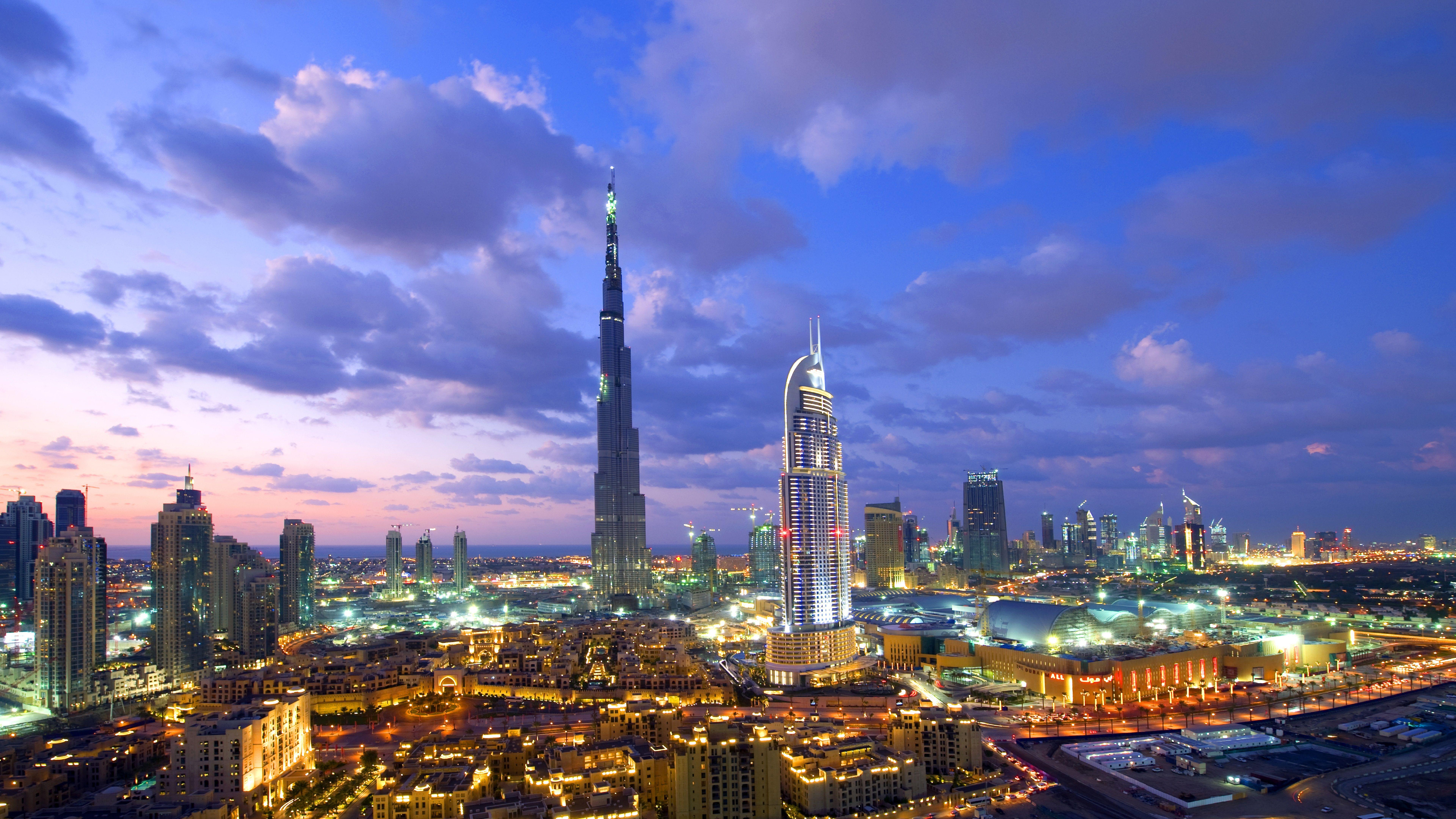 Burj Khalifa Dubai UAE 8K Wallpaper. Burj khalifa in 2019