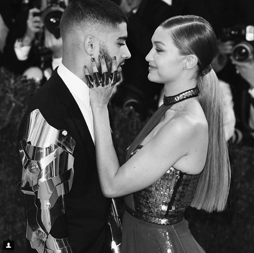 Pics of Zayn and Gigi Giving Us Serious Relationship