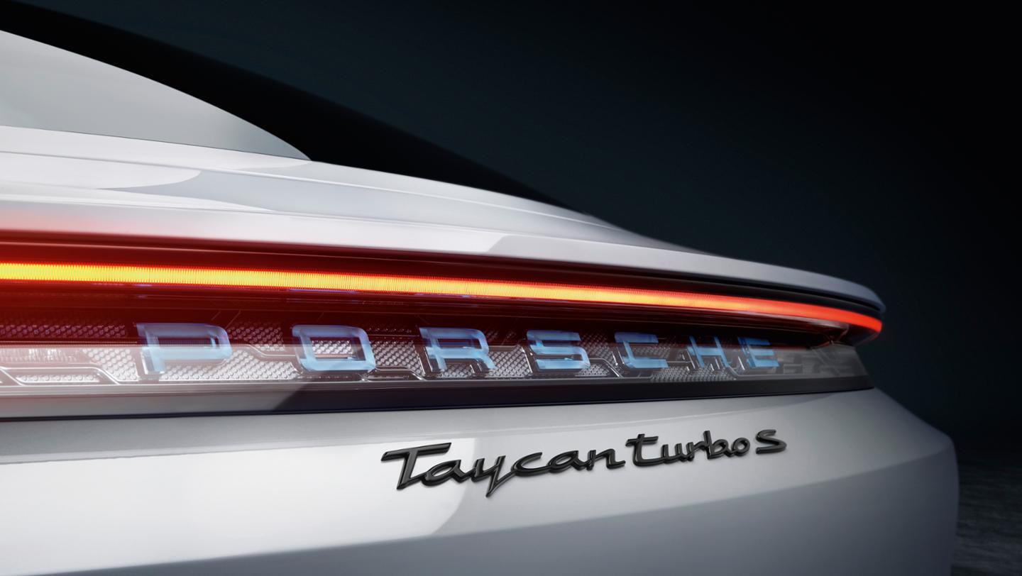 World premiere of the Porsche Taycan: Sports car