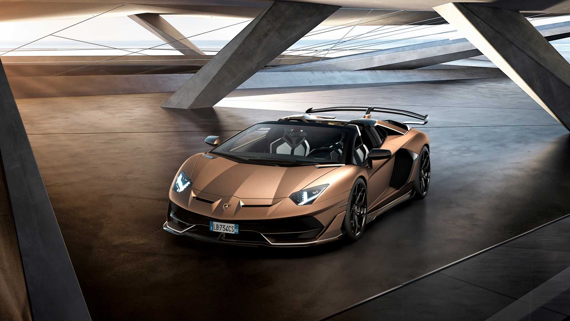 The Next Lamborghini Aventador Will Pair A V12 With