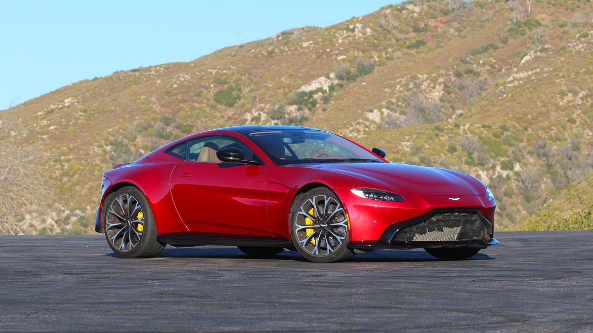 Aston Martin Vantage: V8 power and elegant style