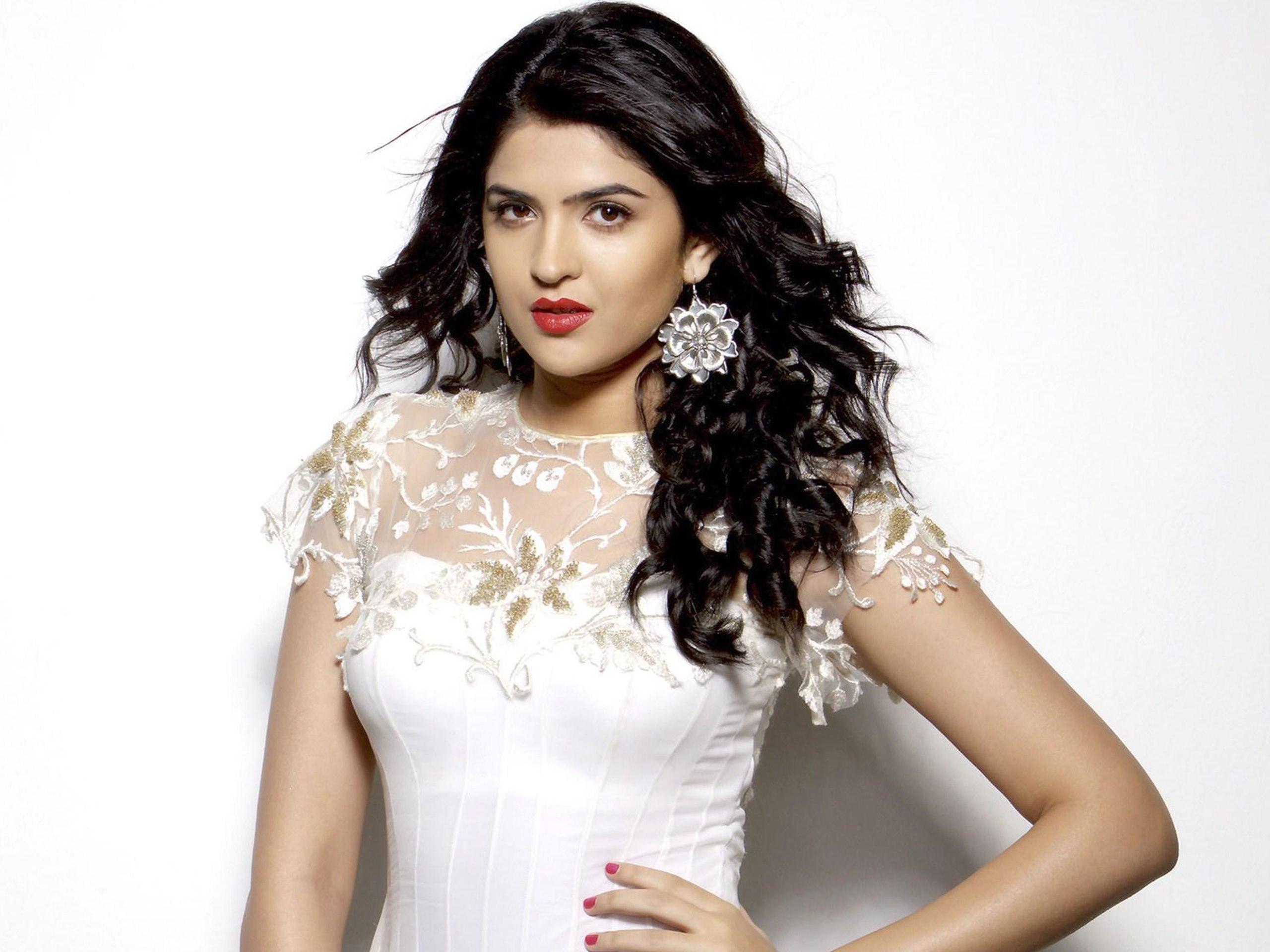 Deeksha Seth in White Dress Wallpaper