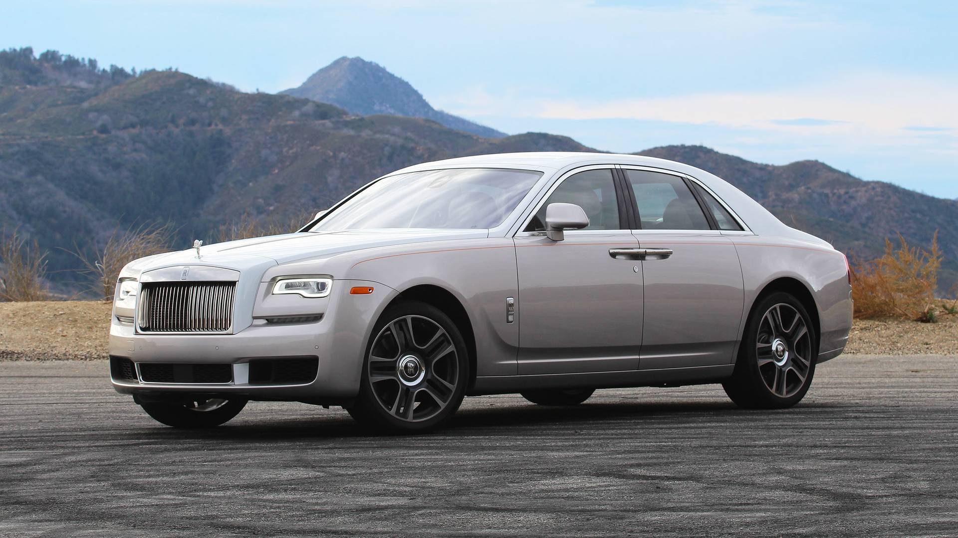 Rolls Royce Ghost Review: Living Like The One Percent