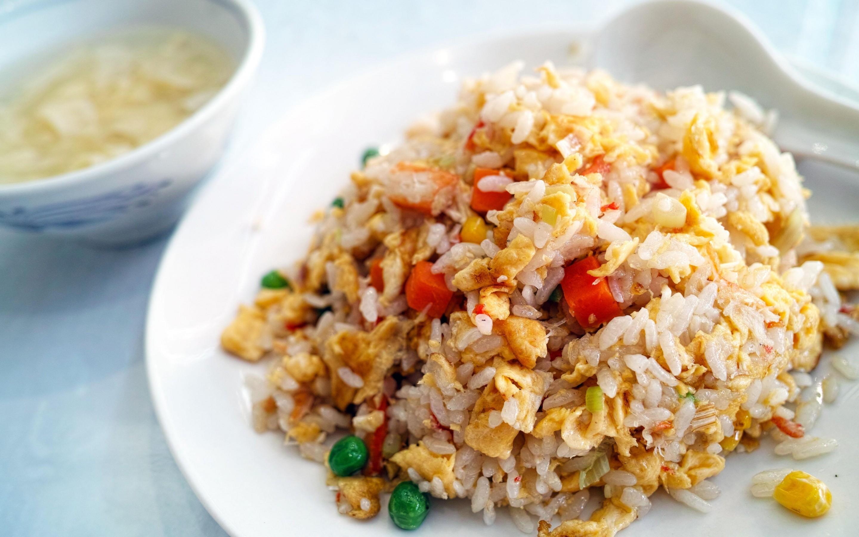 Download 2880x1800 Vegetables, Rice, Plate, Spoon, Peppers