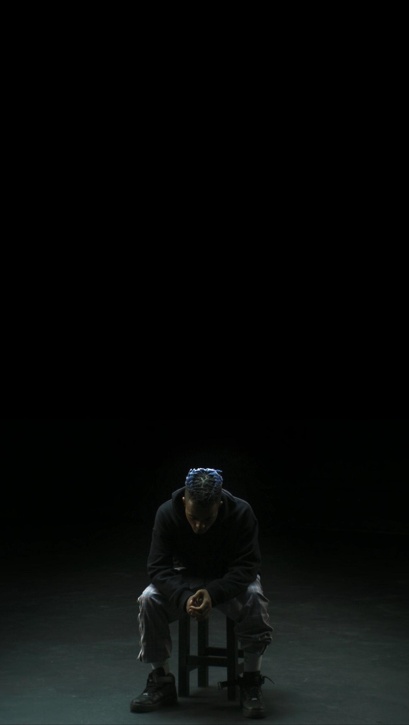 IDK if anyone else made a wallpaper like this but I tried to